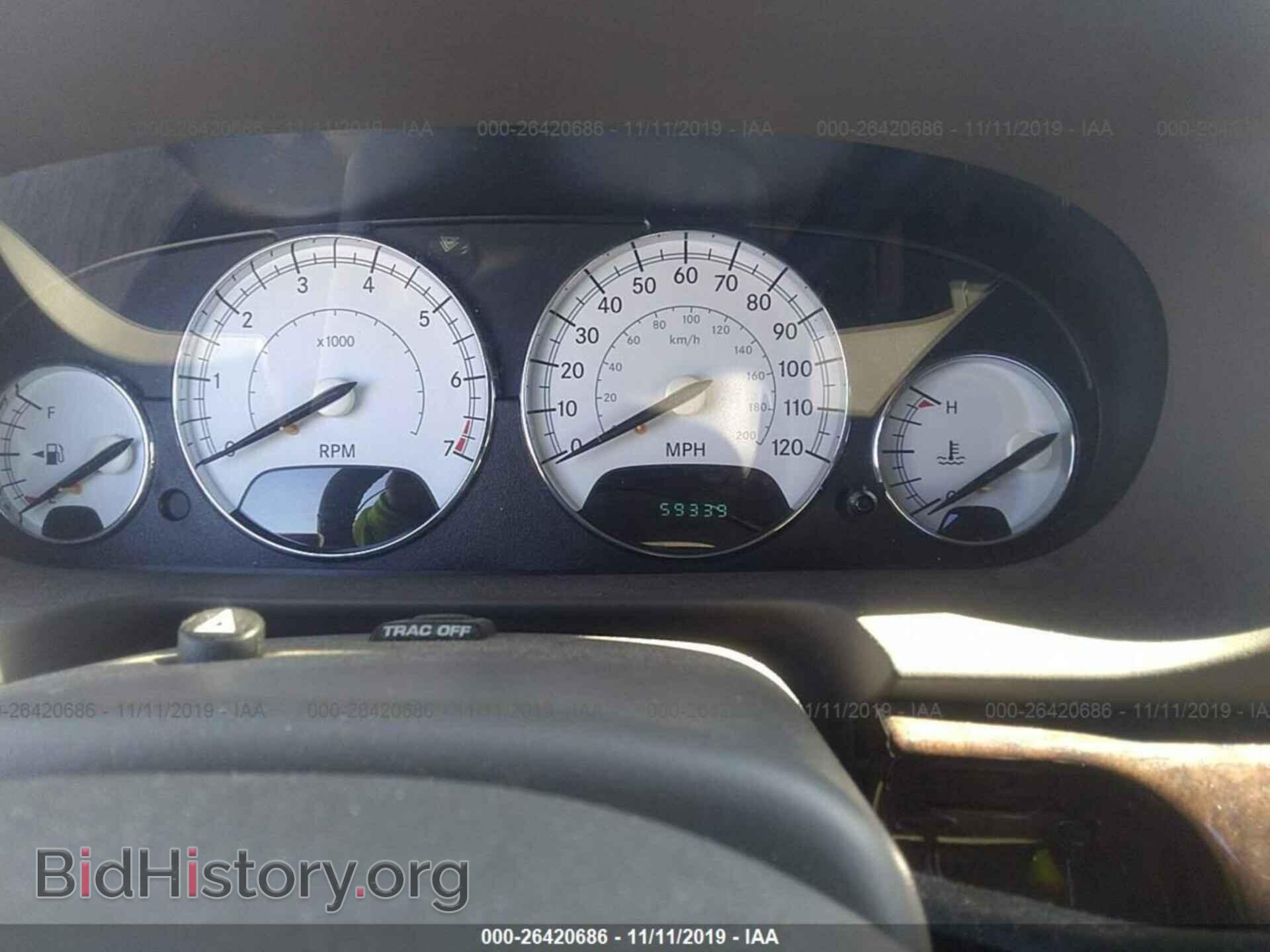 2004 CHRYSLER SEBRING - VIN: 1C3EL65R24N119642 - Фото 7