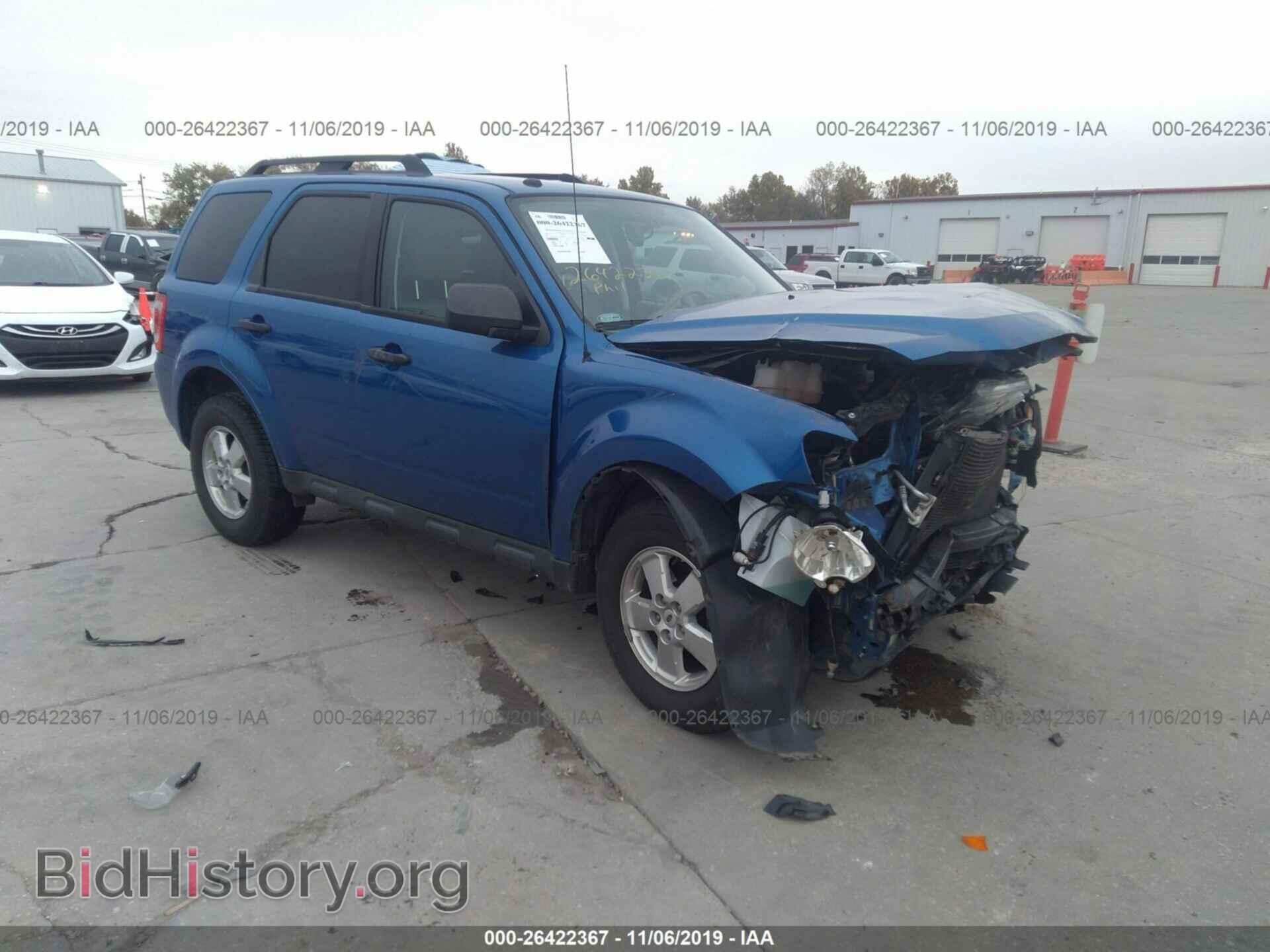 Photo 1FMCU0D70CKB62370 - FORD ESCAPE 2012