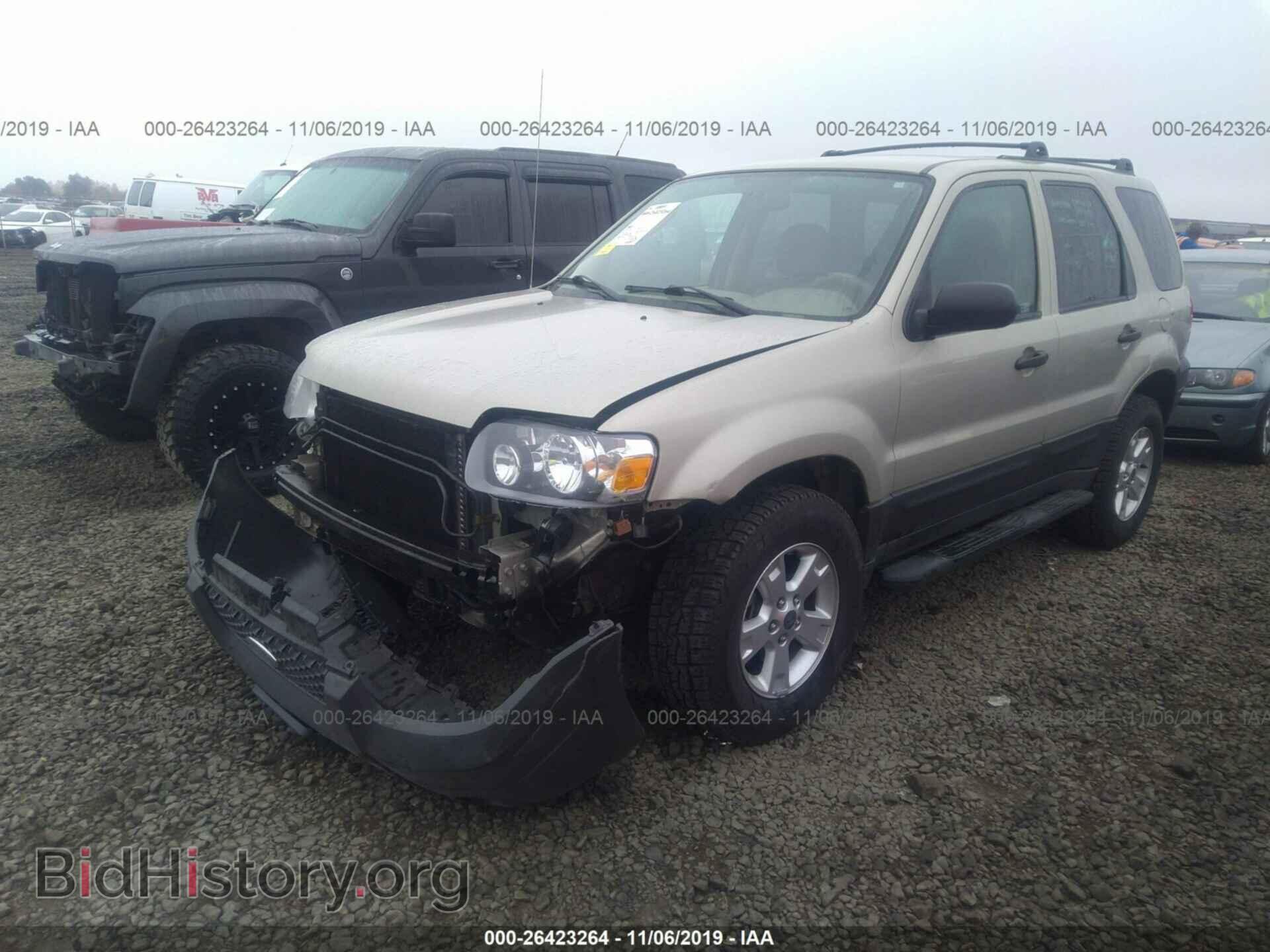2005 FORD ESCAPE - VIN: 1FMYU93135KA41181 - Фото 2