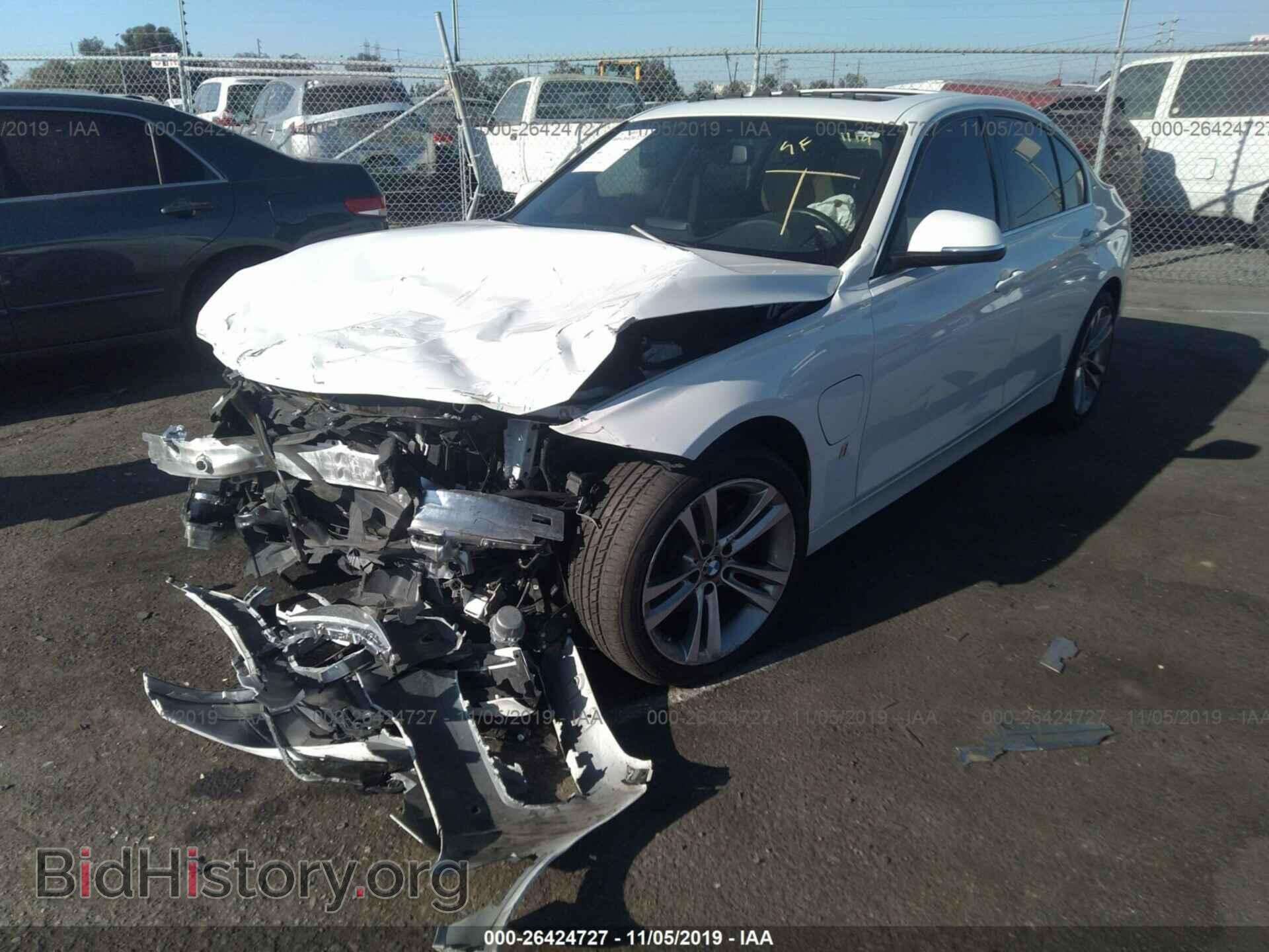2017 BMW 330E - VIN: WBA8E1C39HA158811 - Фото 2