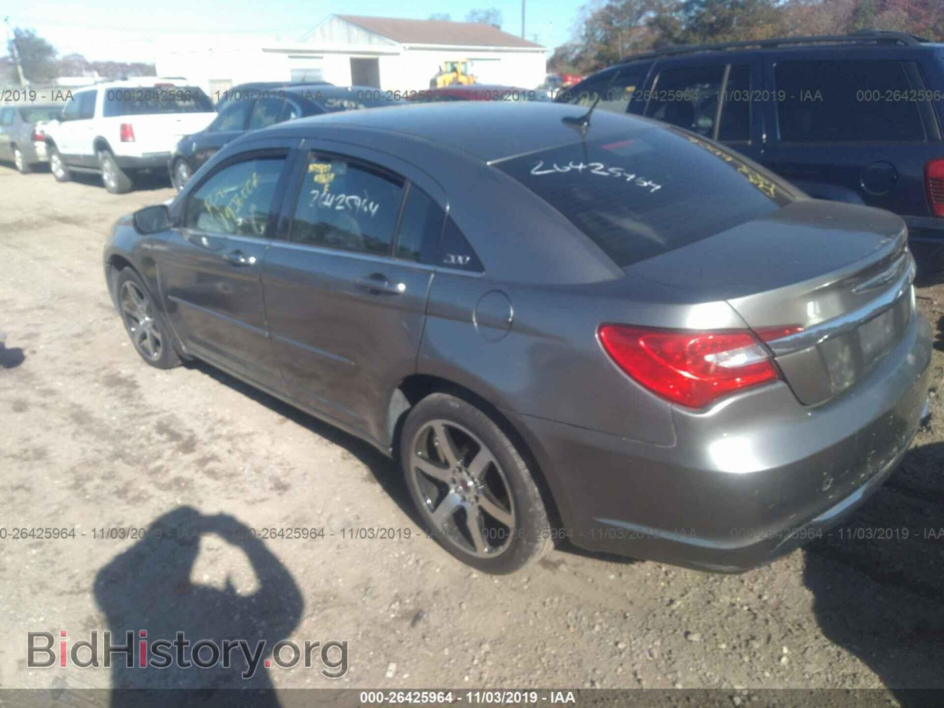 2013 CHRYSLER 200 - VIN: 1C3CCBAB7DN568730 - Фото 3