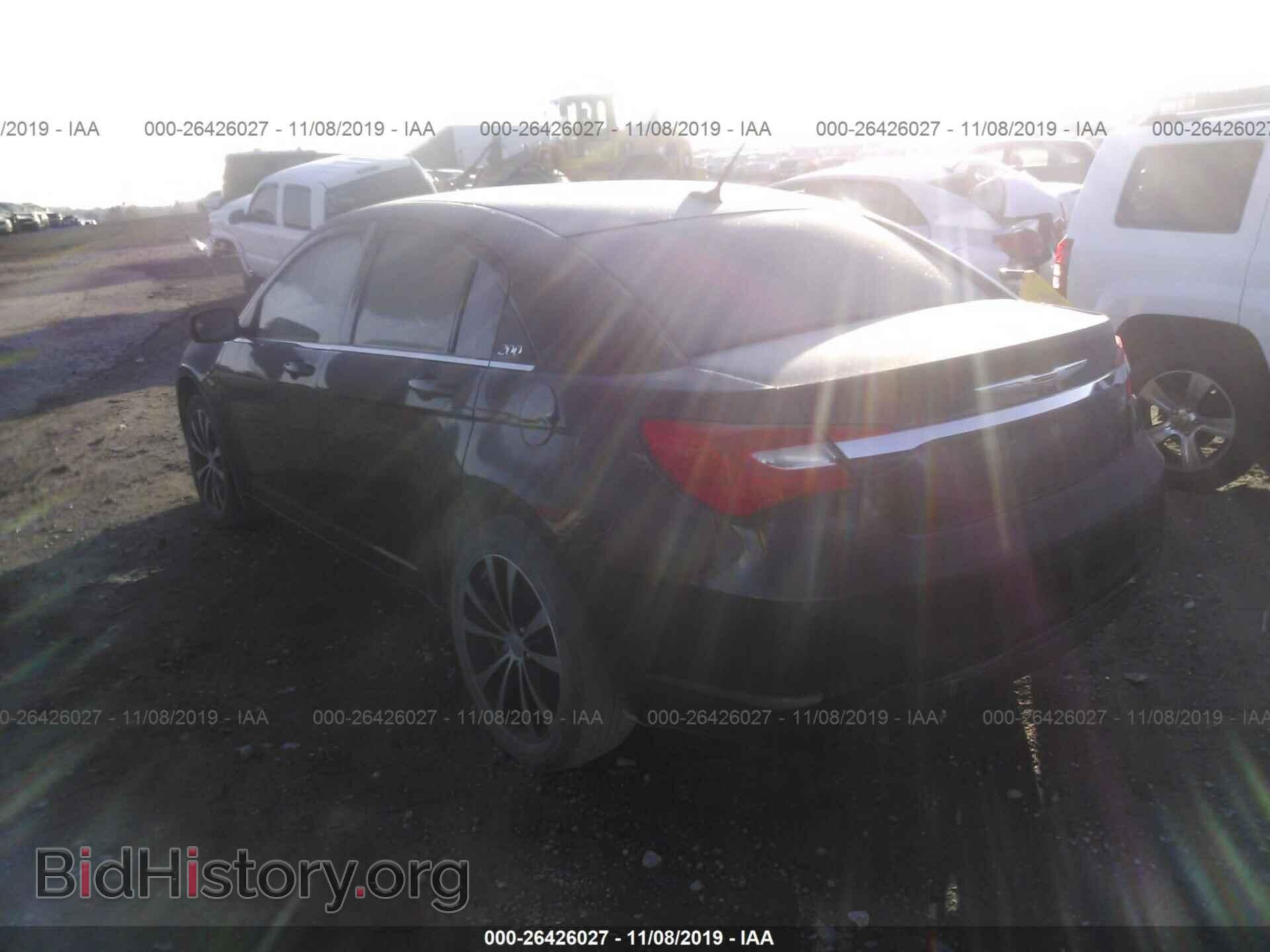 2011 CHRYSLER 200 - VIN: 1C3BC8FG7BN600916 - Фото 3