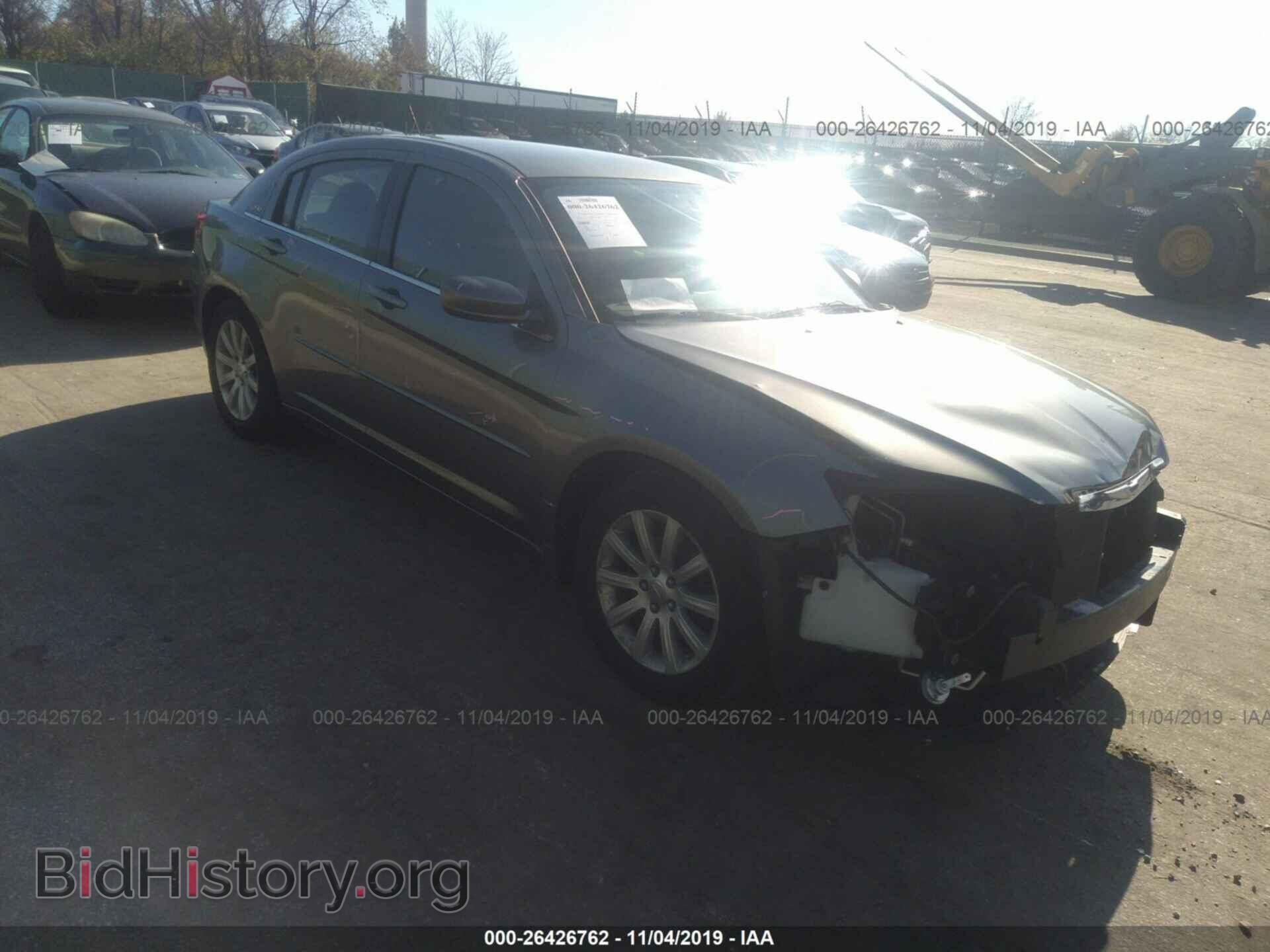Фотография 1C3CCBBB2DN714563 - CHRYSLER 200 2013