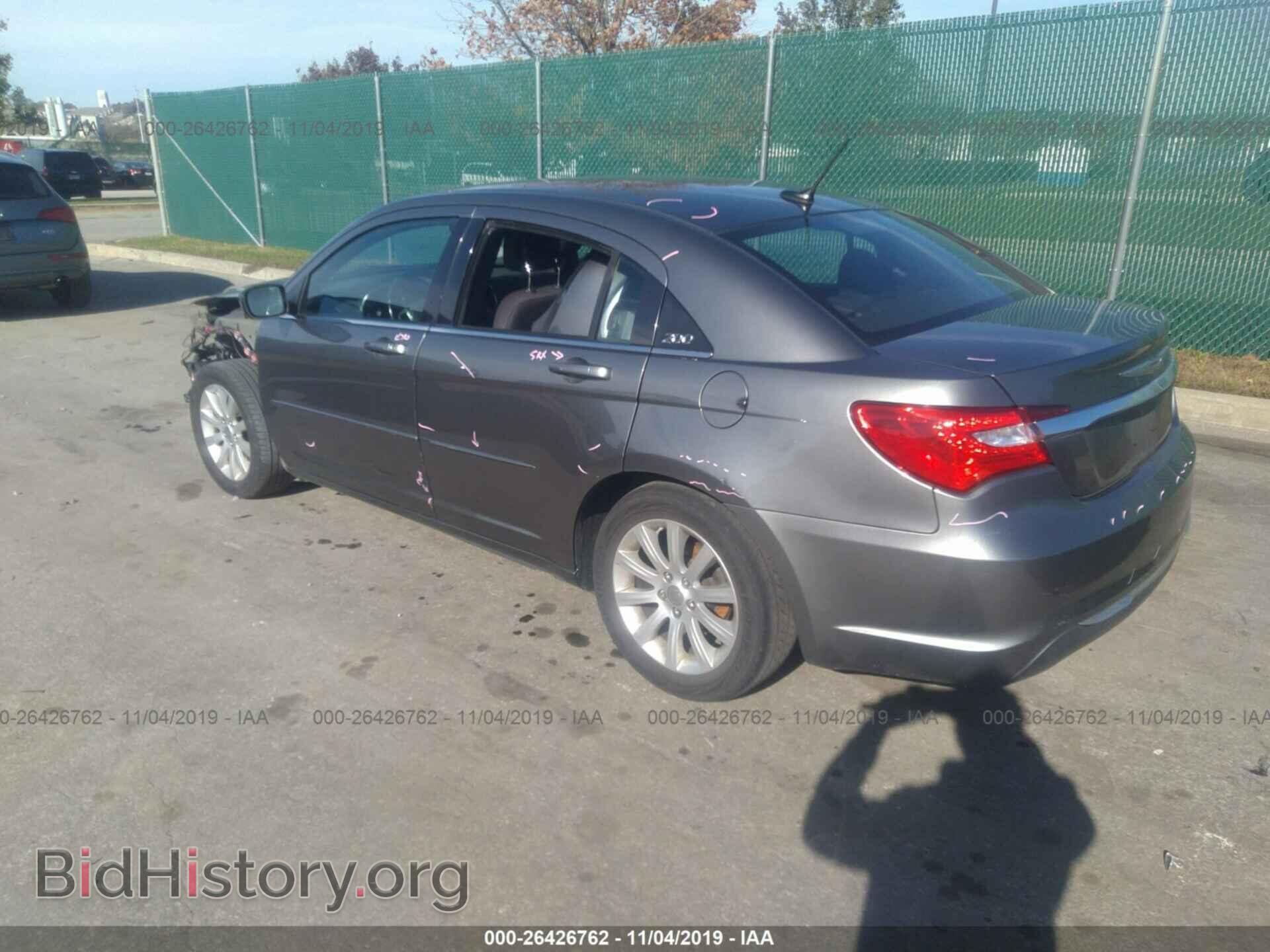2013 CHRYSLER 200 - VIN: 1C3CCBBB2DN714563 - Фото 3