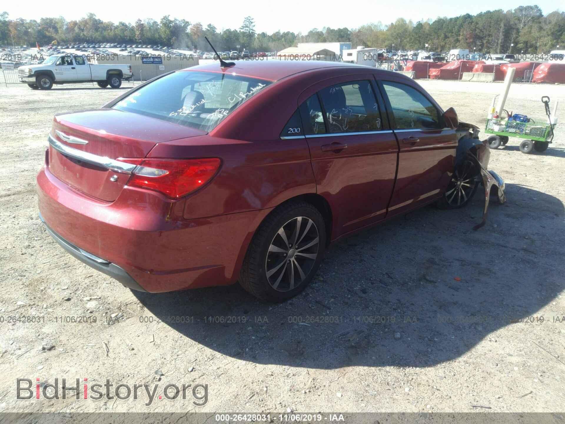2013 CHRYSLER 200 - VIN: 1C3CCBBG5DN744300 - Фото 4