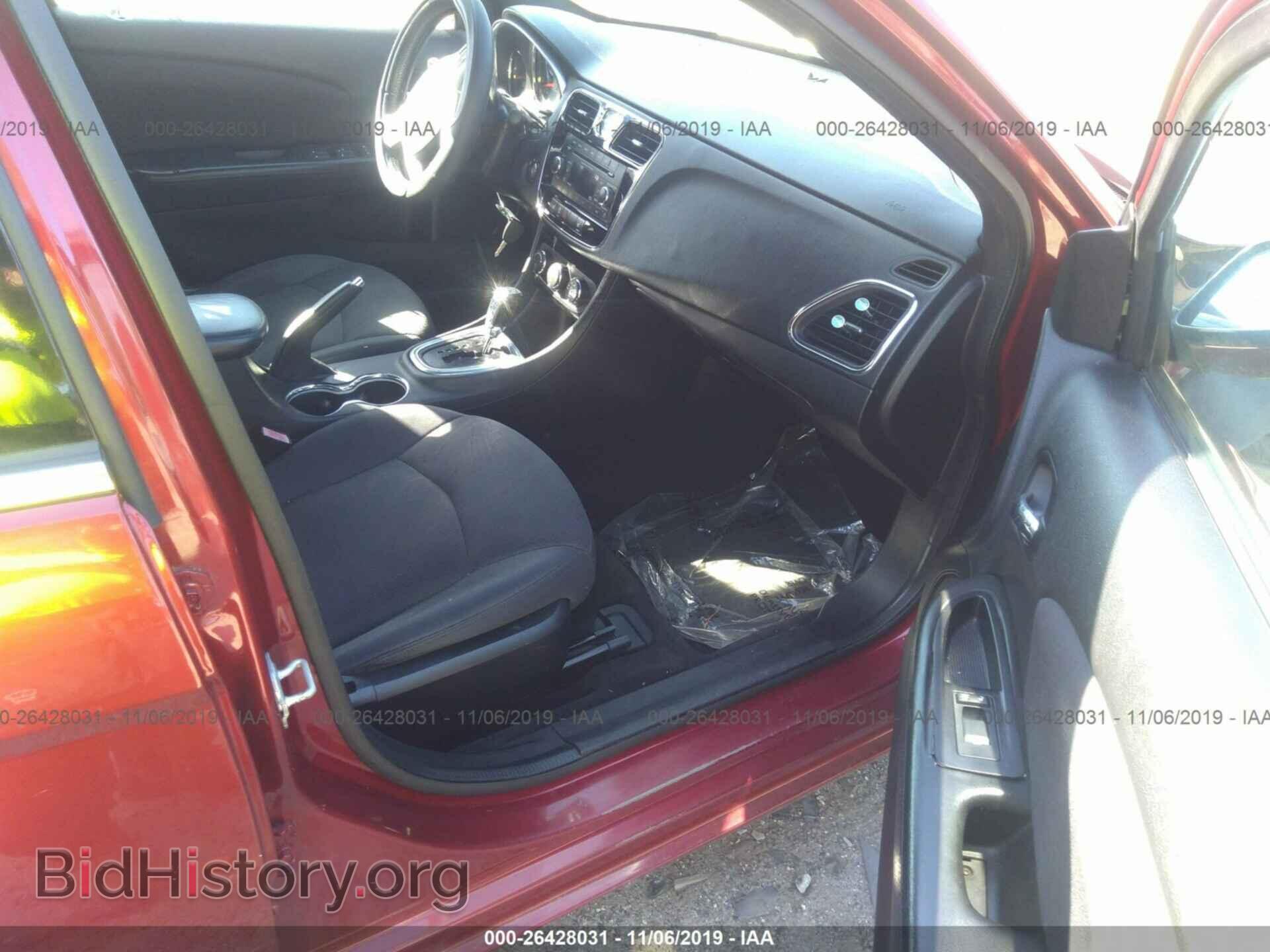 2013 CHRYSLER 200 - VIN: 1C3CCBBG5DN744300 - Фото 5