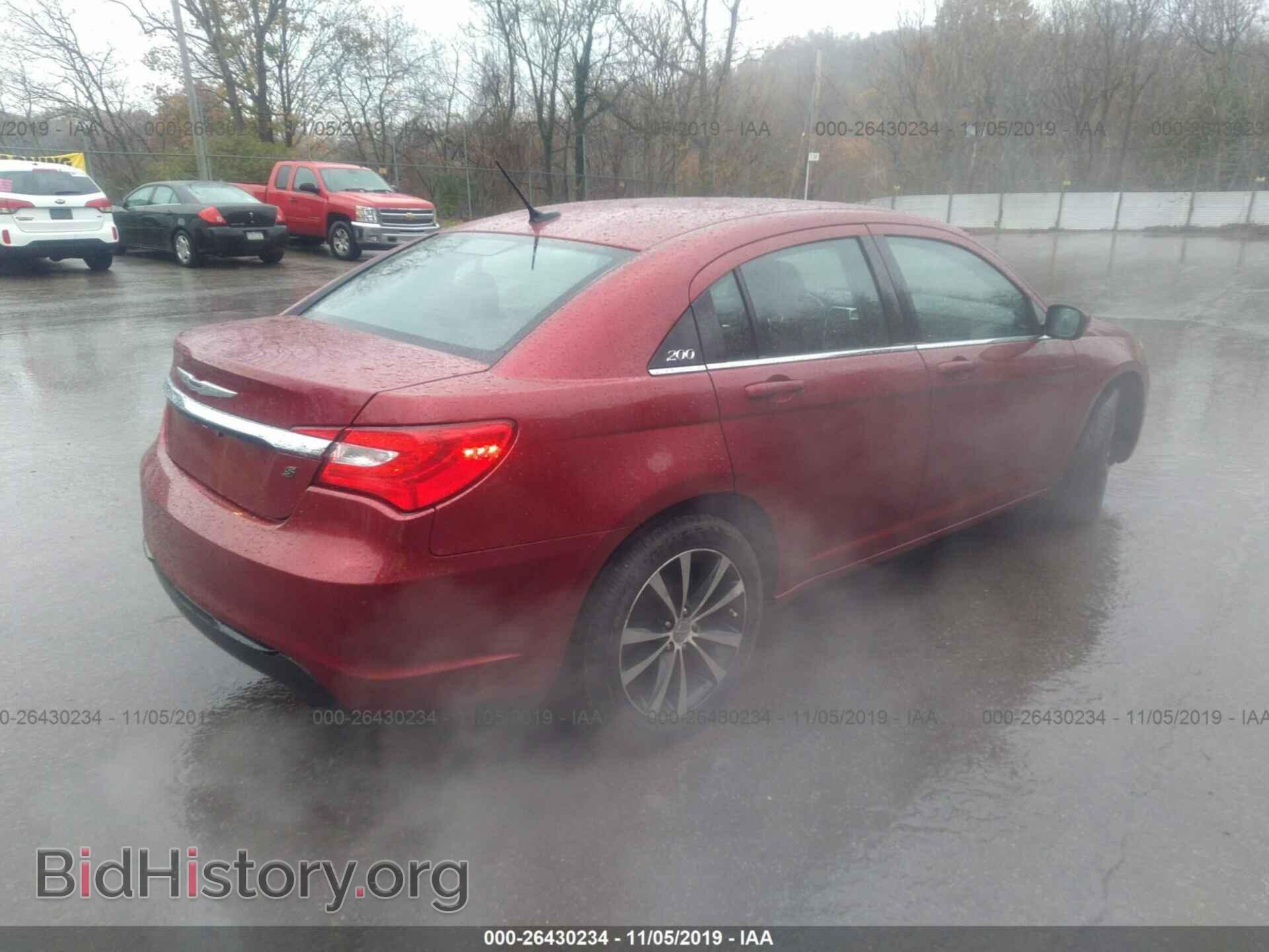 2013 CHRYSLER 200 - VIN: 1C3CCBBB9DN545786 - Фото 4