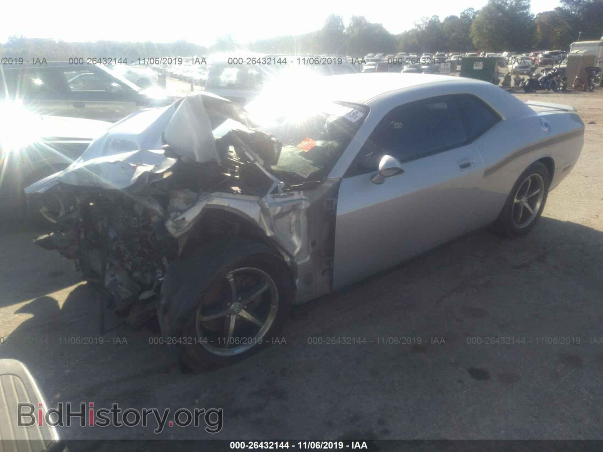 2010 DODGE CHALLENGER - VIN: 2B3CJ4DV2AH215840 - Фото 2