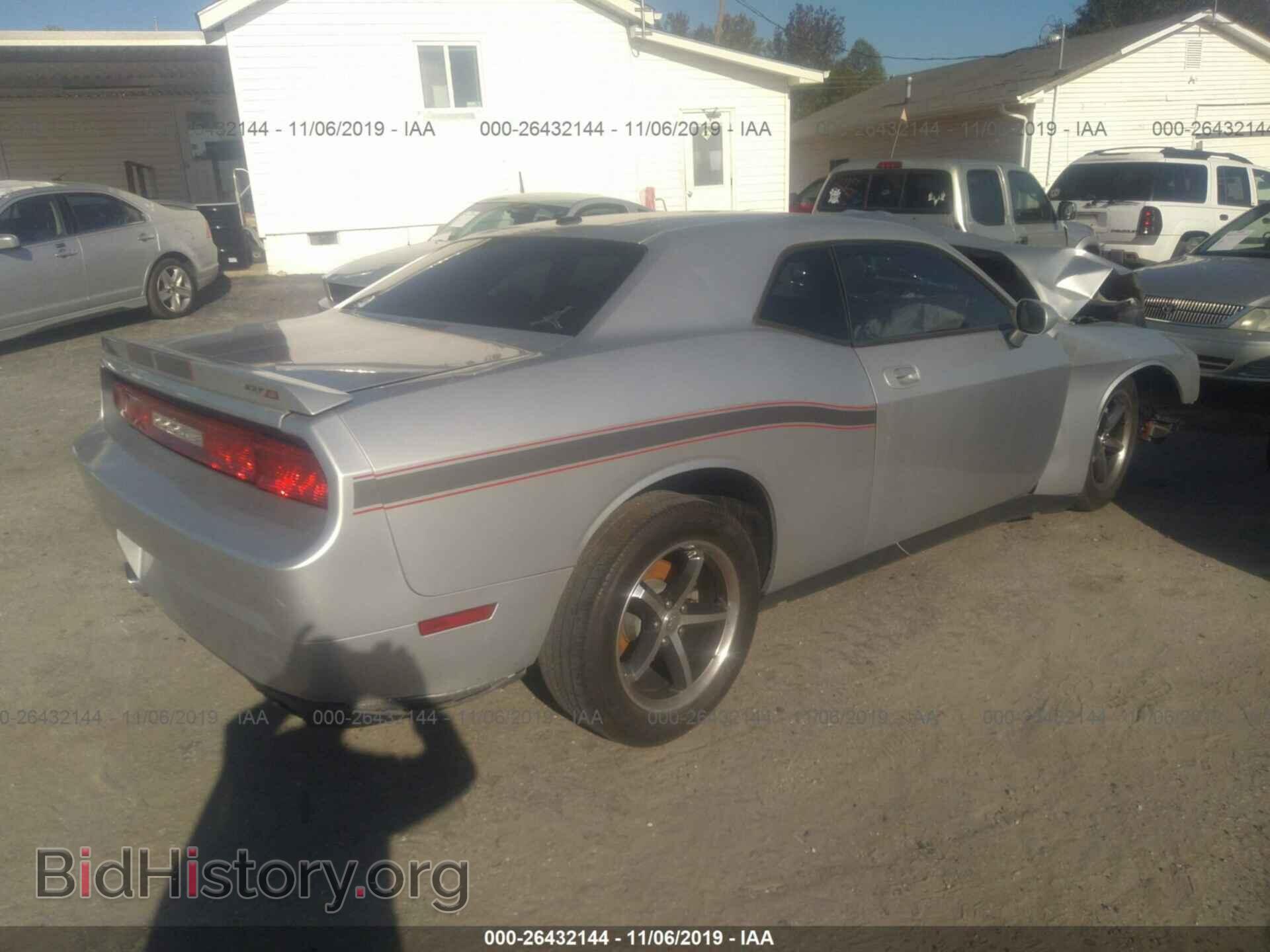 2010 DODGE CHALLENGER - VIN: 2B3CJ4DV2AH215840 - Фото 4