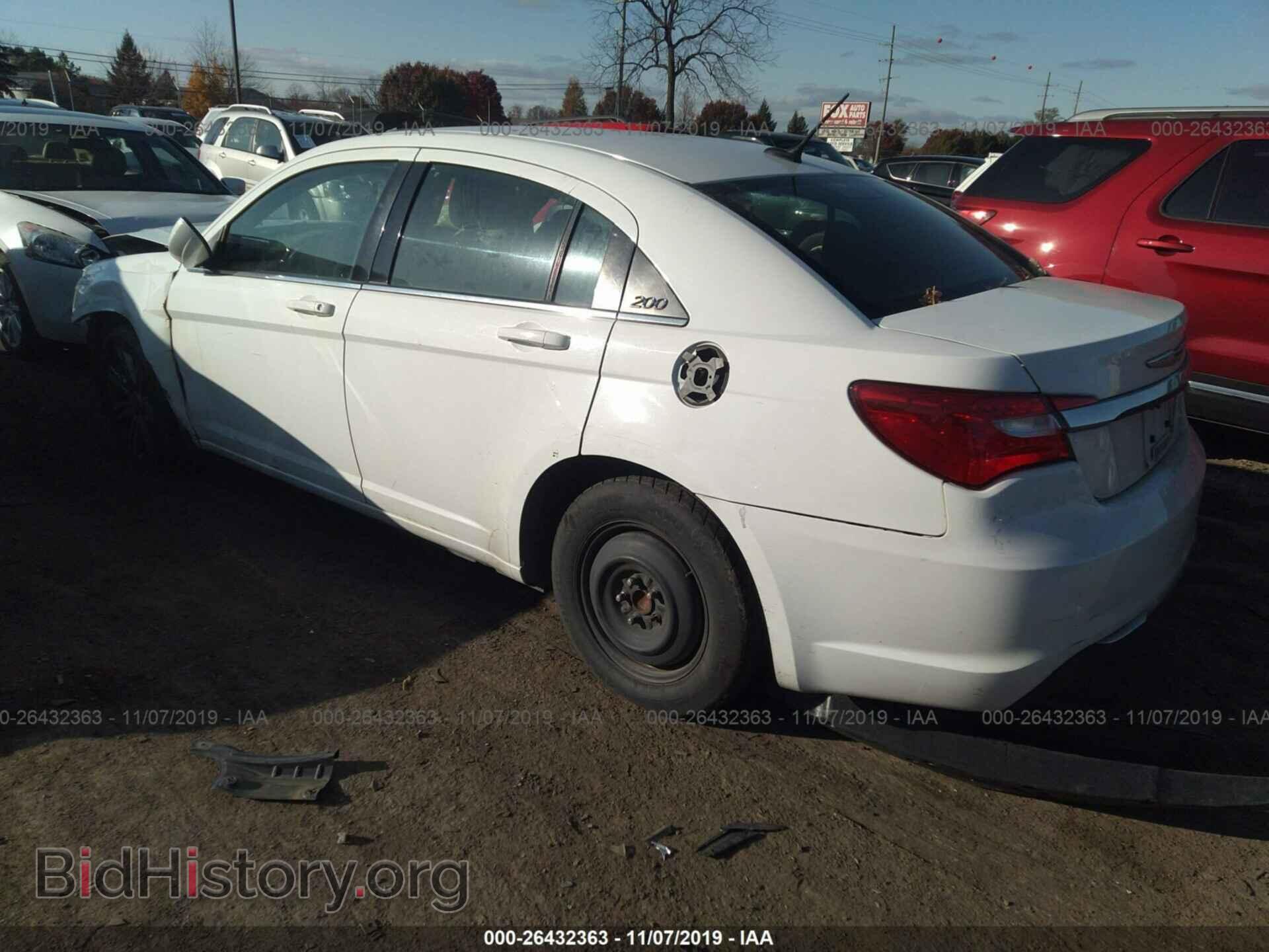 2011 CHRYSLER 200 - VIN: 1C3BC1FB9BN612030 - Фото 3