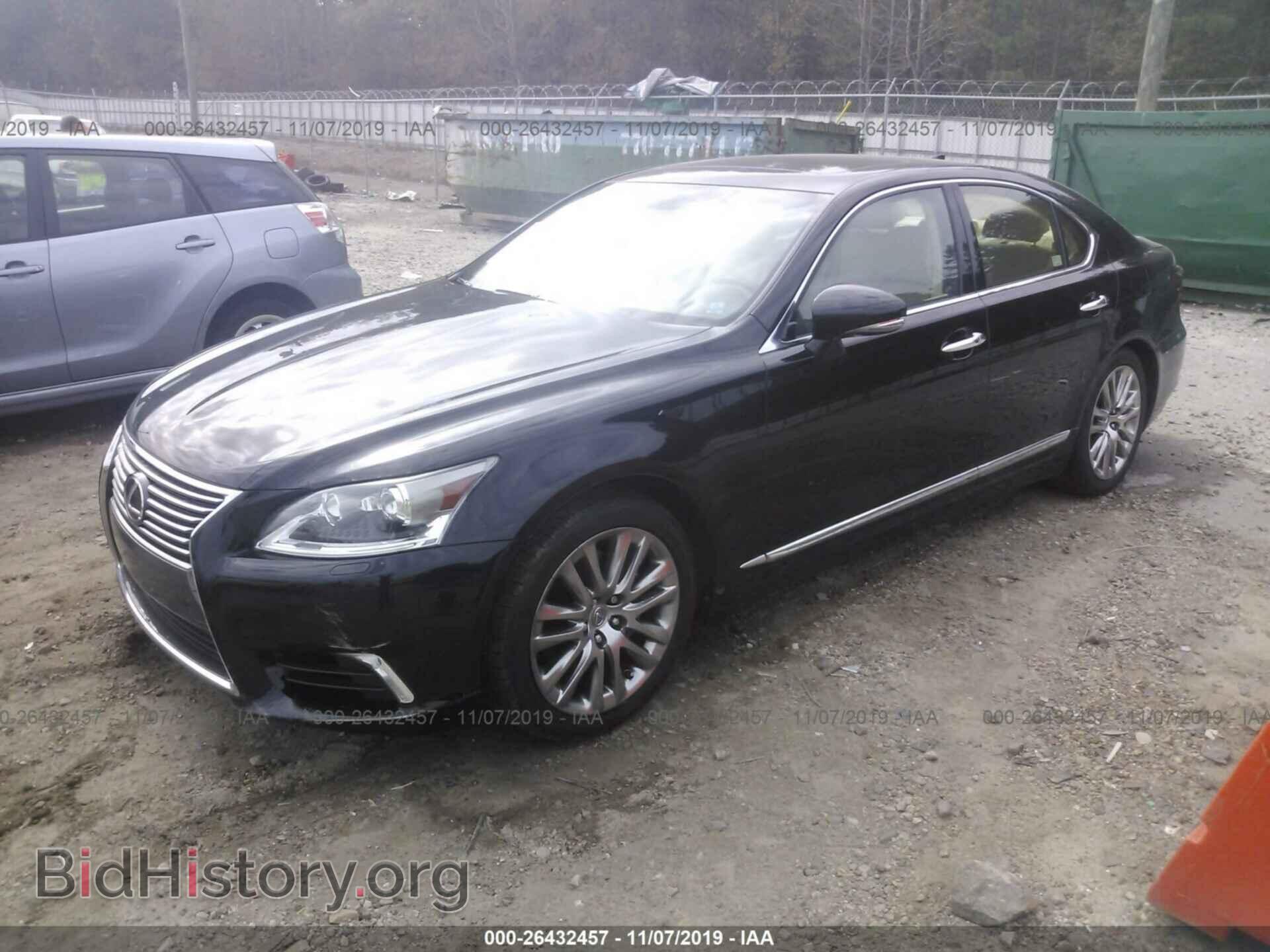 2014 LEXUS LS - VIN: JTHBL5EF8E5127517 - Photo 2