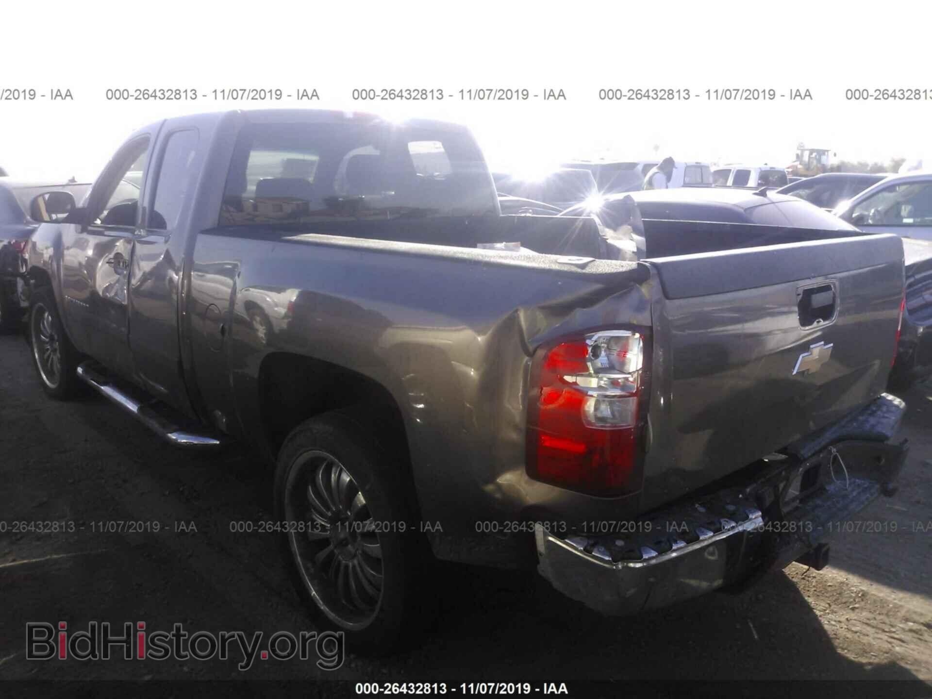 2007 CHEVROLET SILVERADO - VIN: 2GCEC19C271682135 - Фото 3