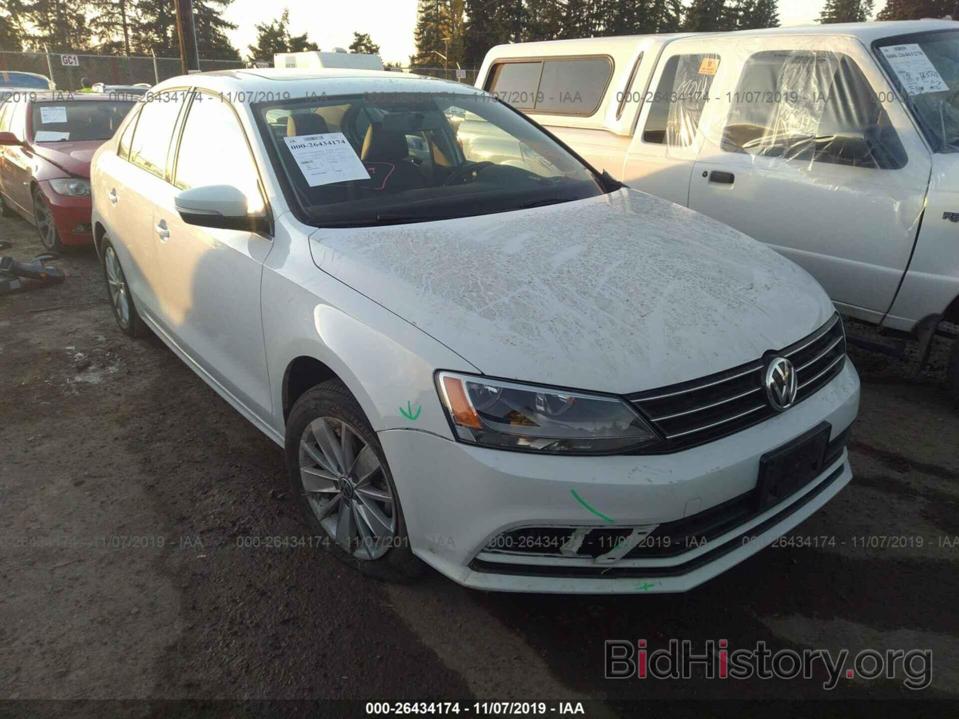 Фотография 3VWD67AJ1GM302630 - VOLKSWAGEN JETTA 2016