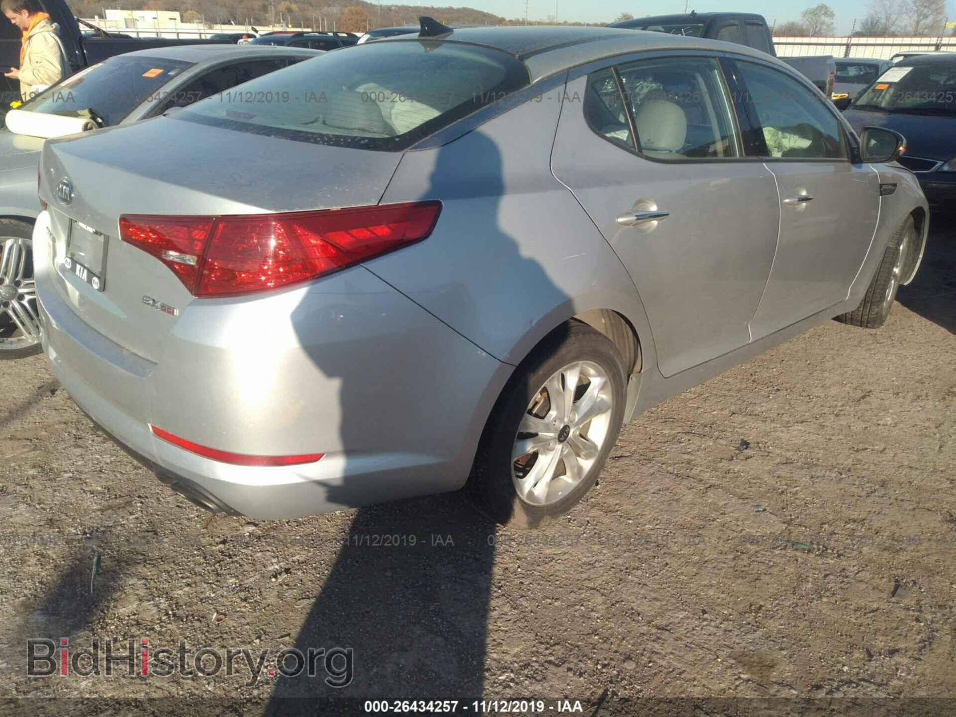 2011 KIA OPTIMA - VIN: KNAGN4A76B5128877 - Photo 4