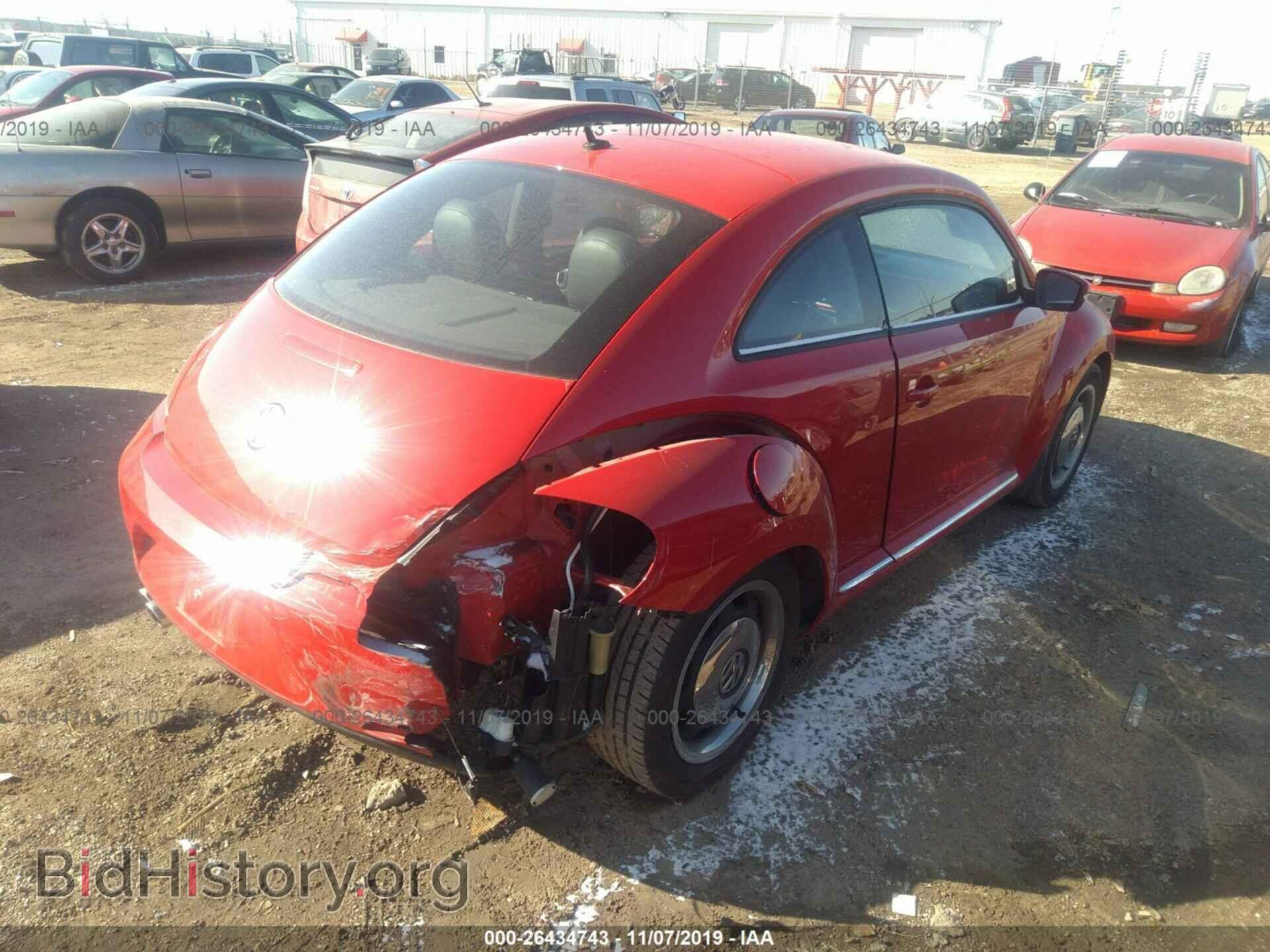 2012 VOLKSWAGEN BEETLE - VIN: 3VWJP7AT3CM609146 - Фото 4
