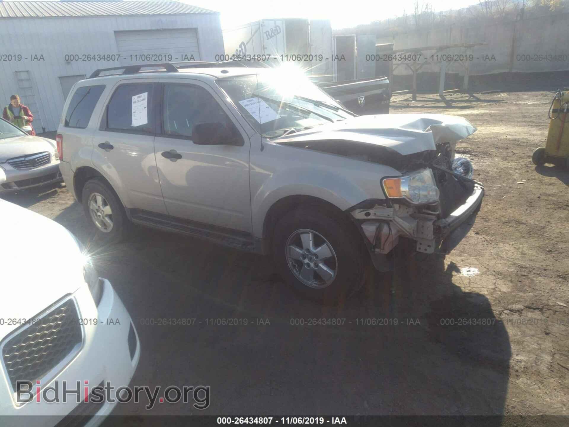 Фотография 1FMCU93G89KA07631 - FORD ESCAPE 2009