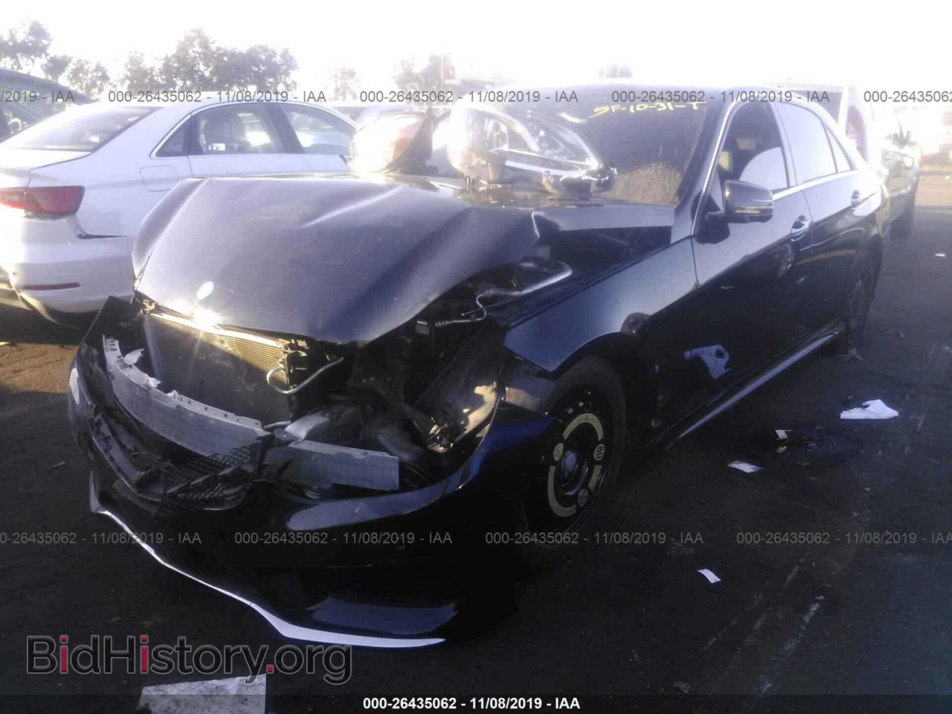 2014 MERCEDES-BENZ E - VIN: WDDHF5KB3EB048896 - Фото 2
