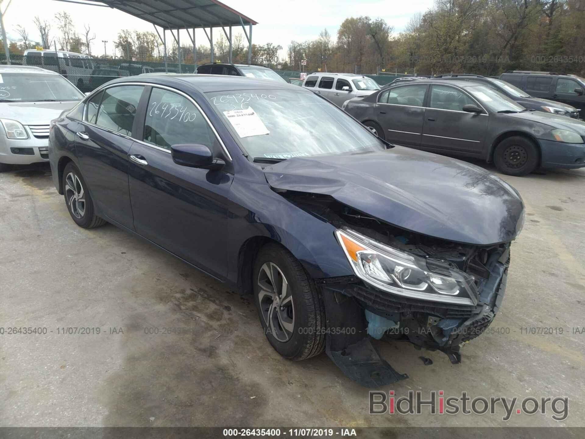 Photo 1HGCR2F30HA299996 - HONDA ACCORD 2017