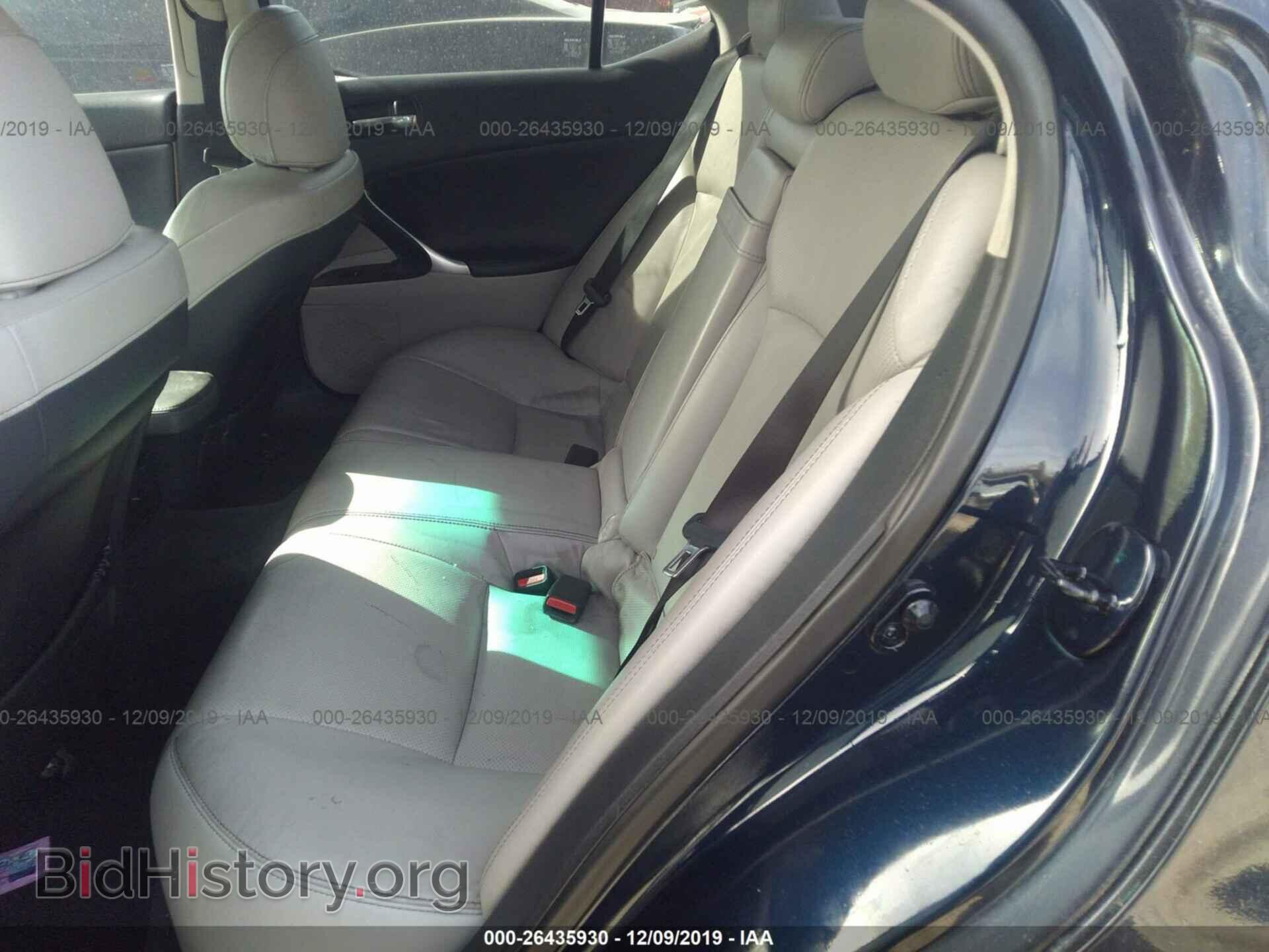 2011 LEXUS IS - VIN: JTHBF5C20B5146257 - Фото 8