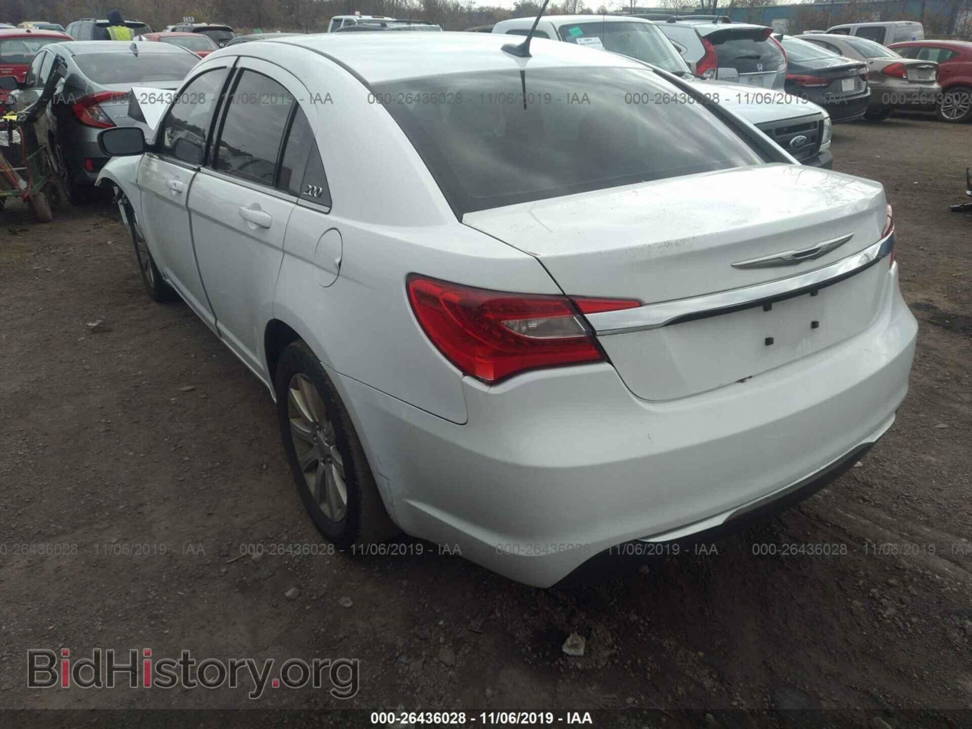 2013 CHRYSLER 200 - VIN: 1C3CCBBB3DN743912 - Фото 3