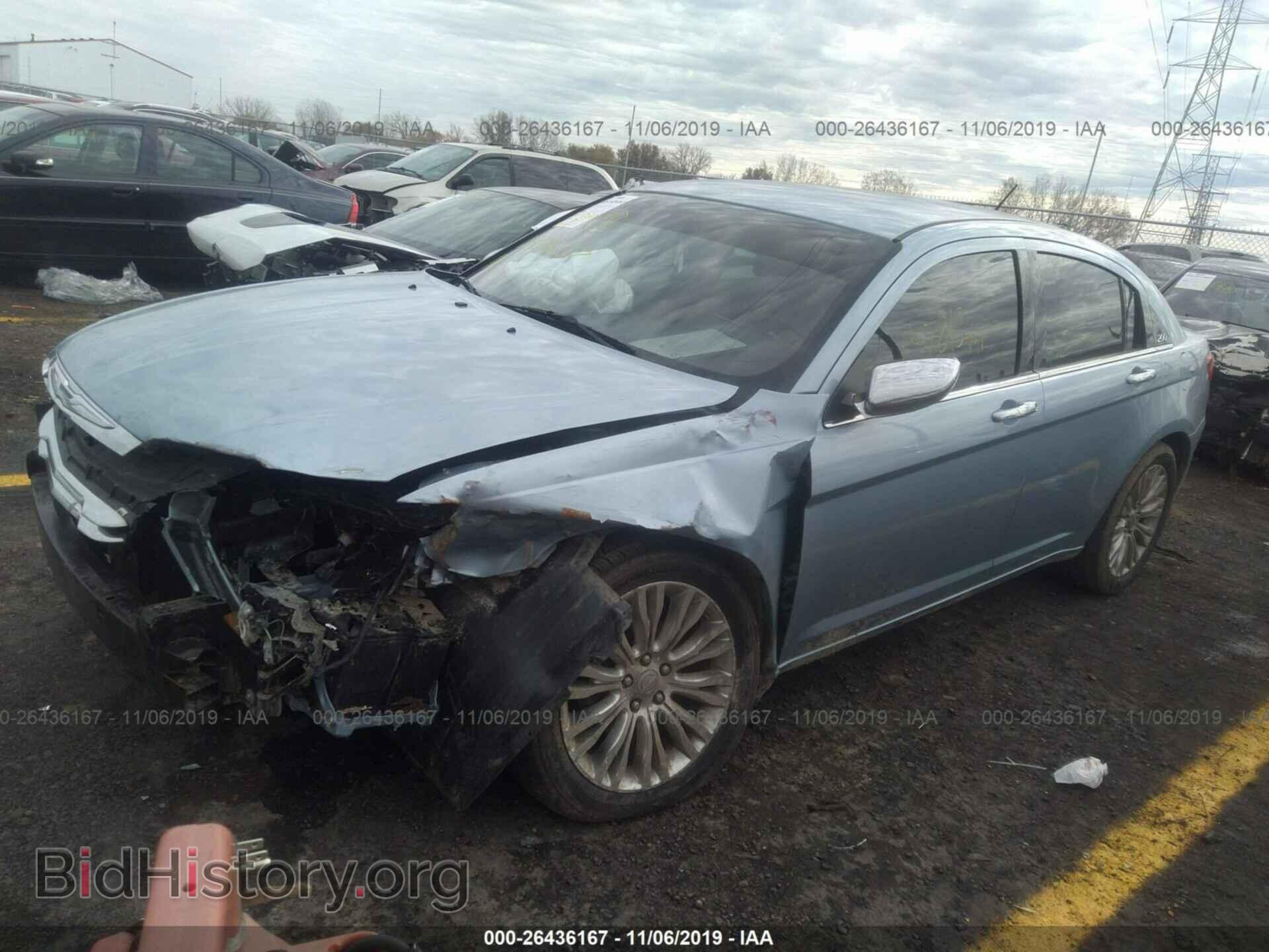 2012 CHRYSLER 200 - VIN: 1C3CCBCB2CN176816 - Фото 2