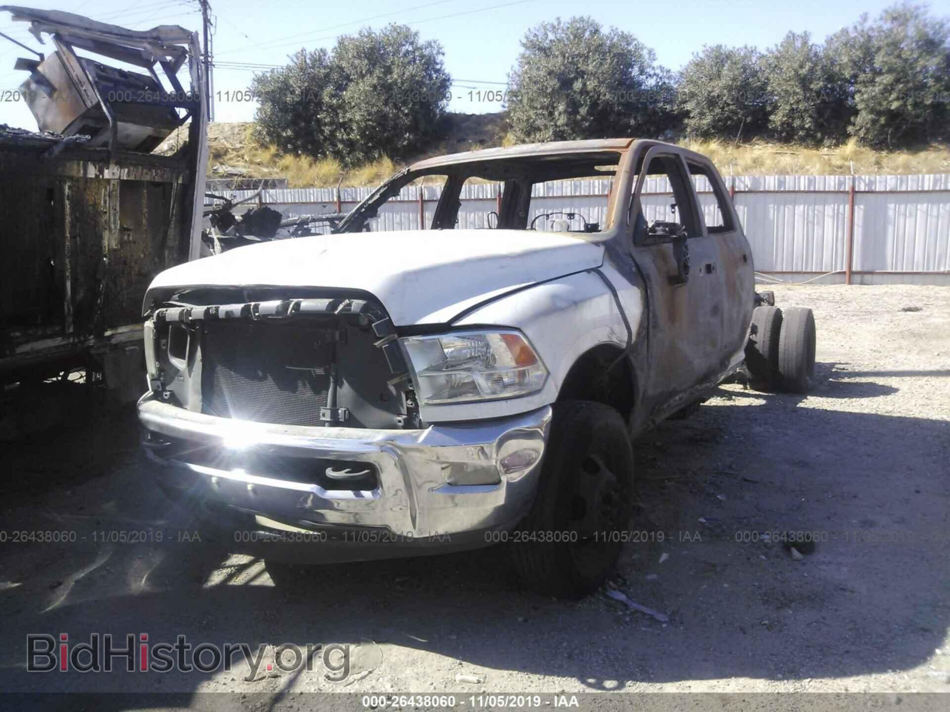 2016 RAM 3500 - VIN: 3C7WRSCL9GG196854 - Фото 2