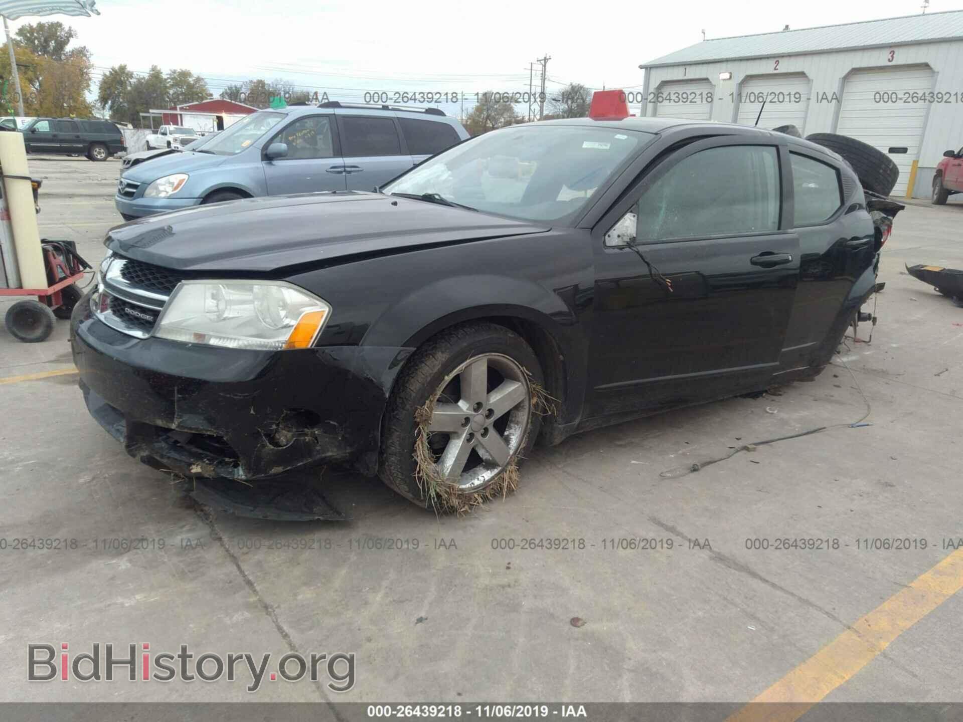 2011 DODGE AVENGER - VIN: 1B3BD1FB2BN558967 - Фото 2