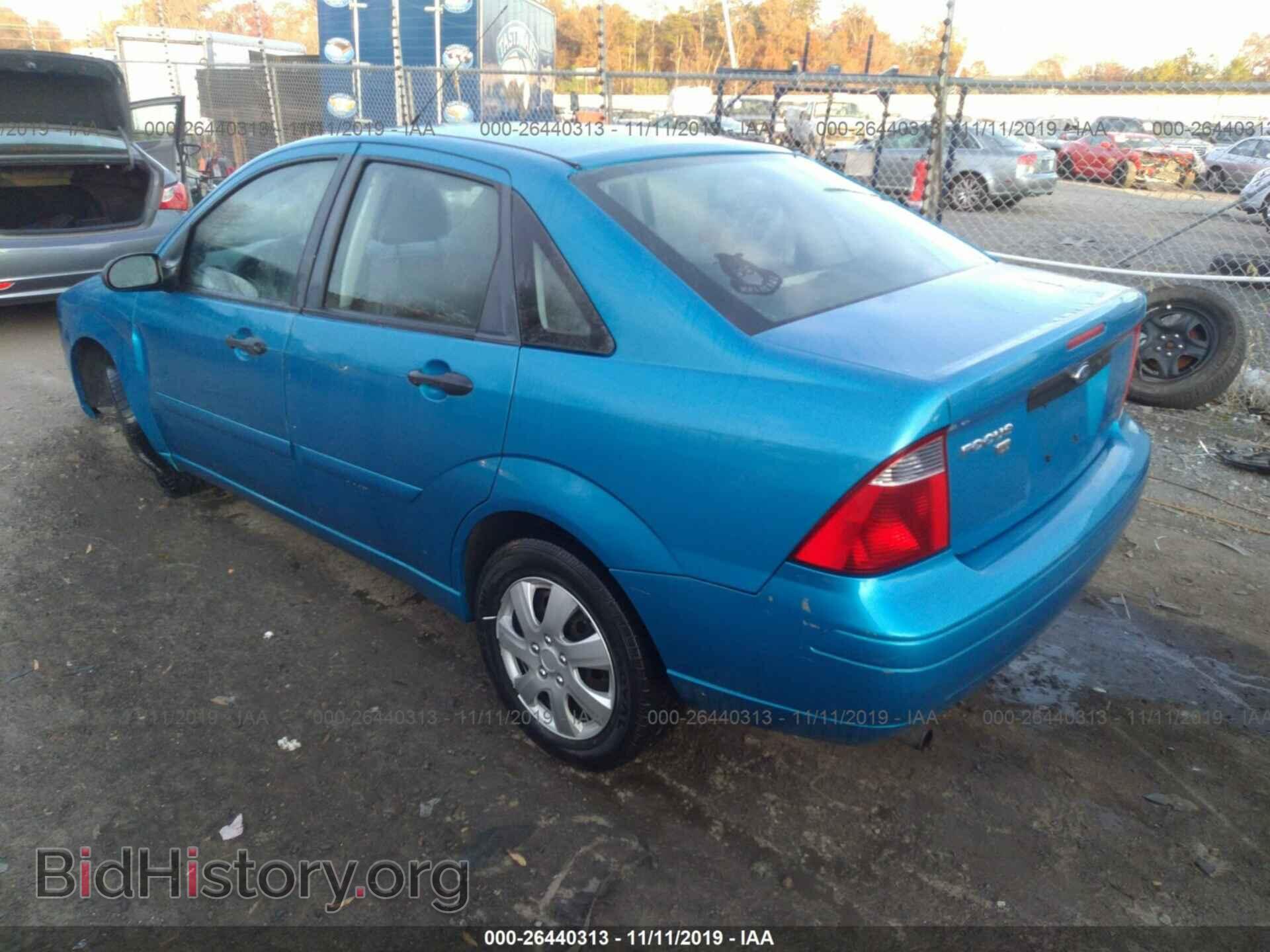 2007 FORD FOCUS - VIN: 1FAFP34N47W320187 - Фото 3