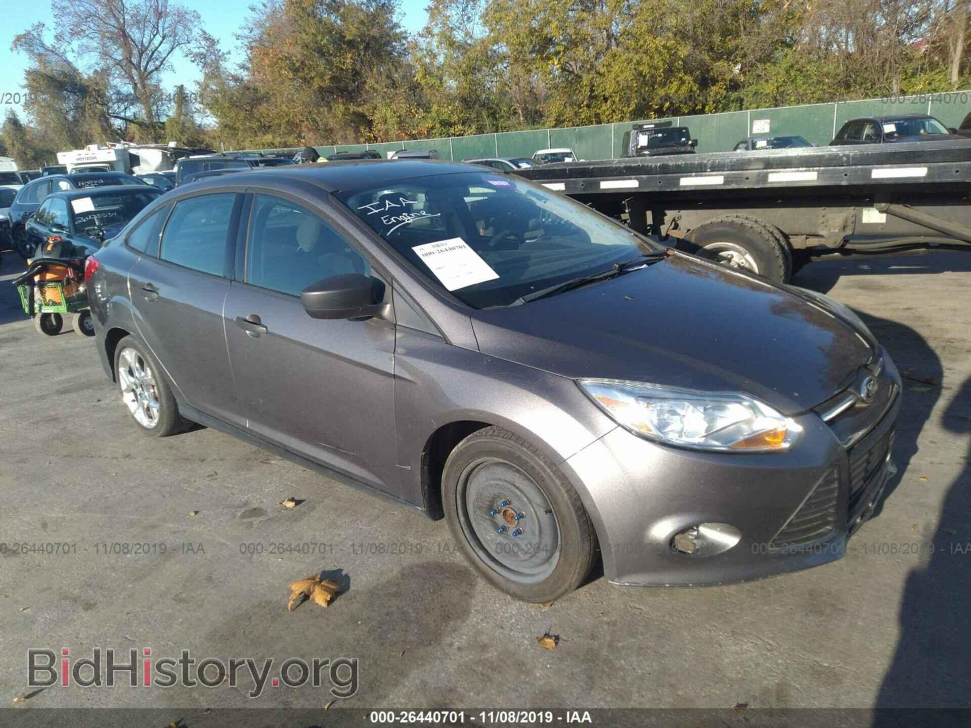 Photo 1FAHP3E24CL232300 - FORD FOCUS 2012