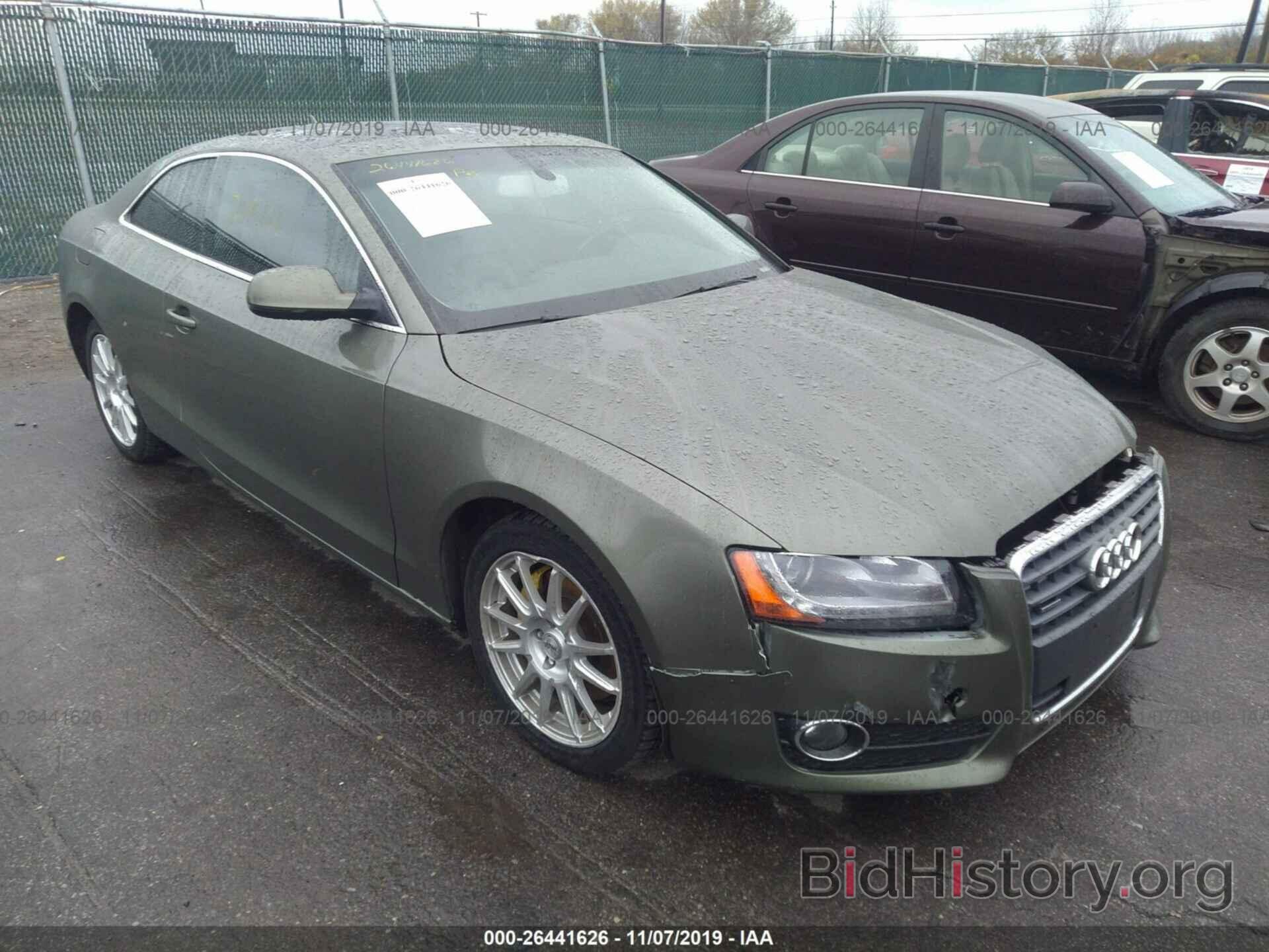 Photo WAUVFAFR8BA077502 - AUDI A5 2011