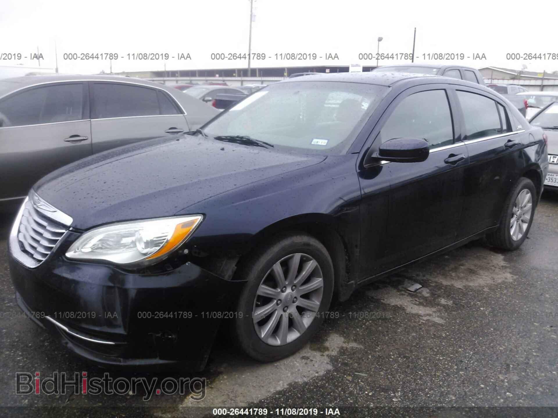 2012 CHRYSLER 200 - VIN: 1C3CCBBB0CN300082 - Фото 2