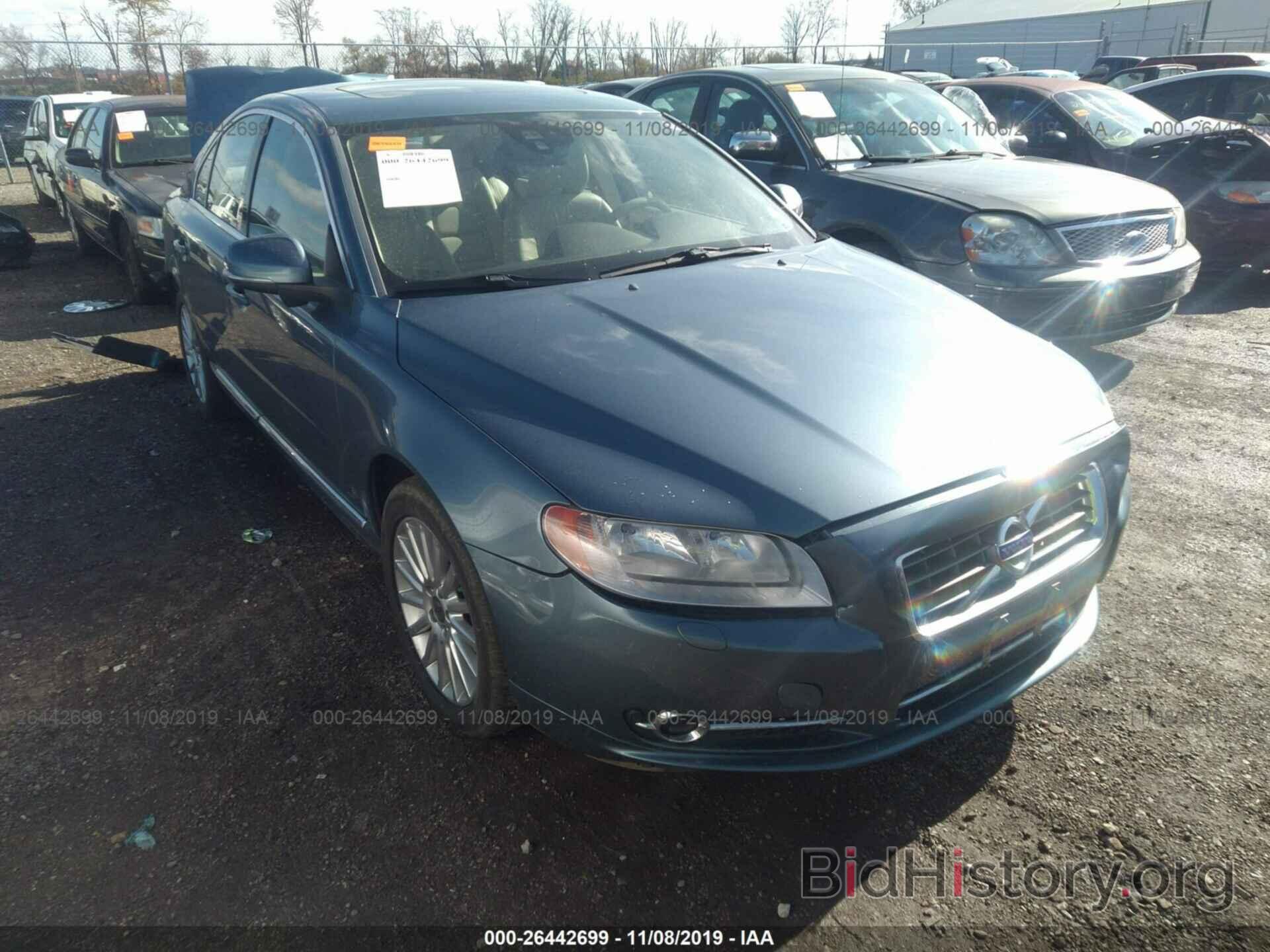 Photo YV1940AS3C1151807 - VOLVO S80 2012