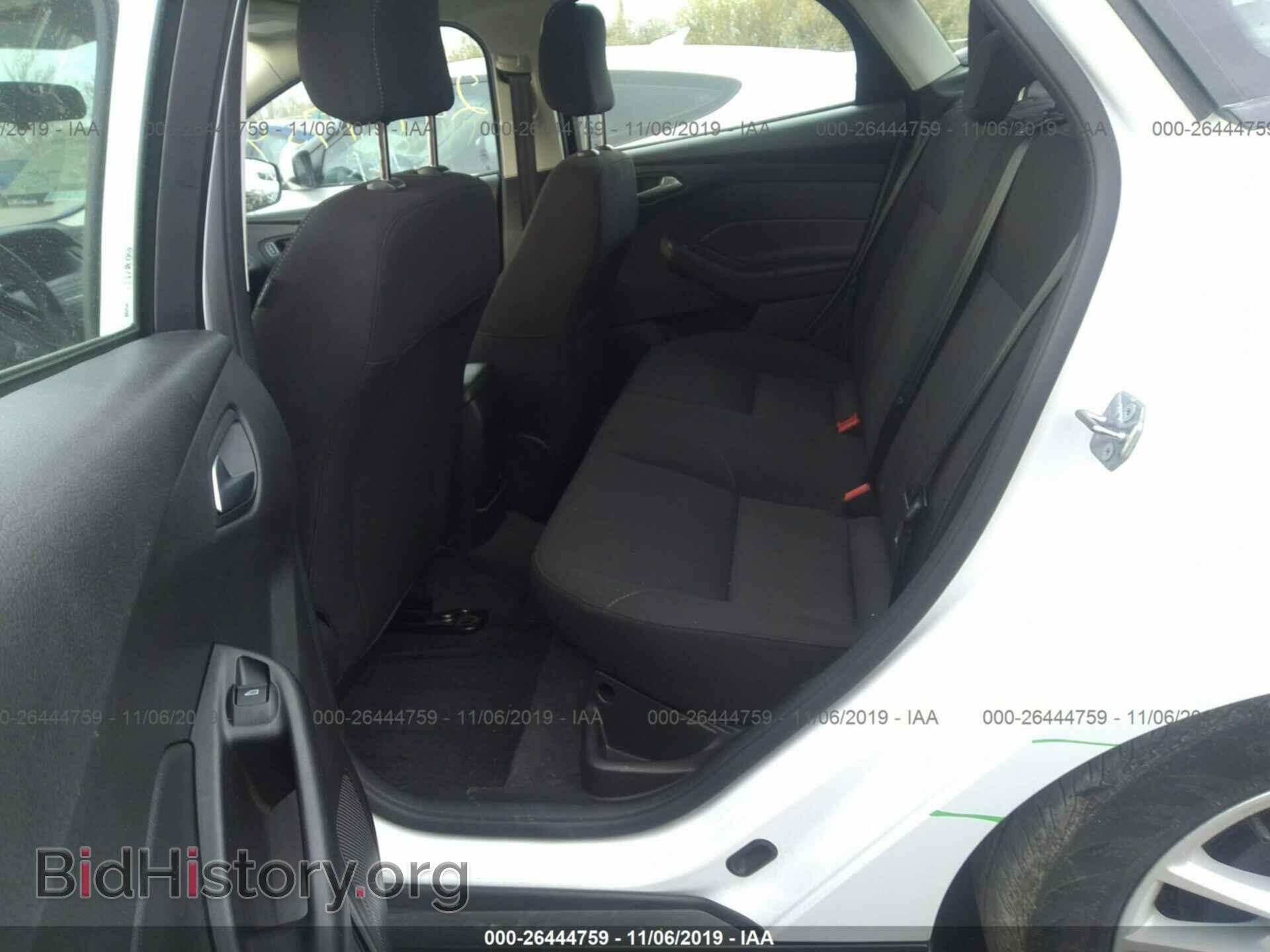 2018 FORD FOCUS - VIN: 1FADP3F23JL320524 - Photo 8