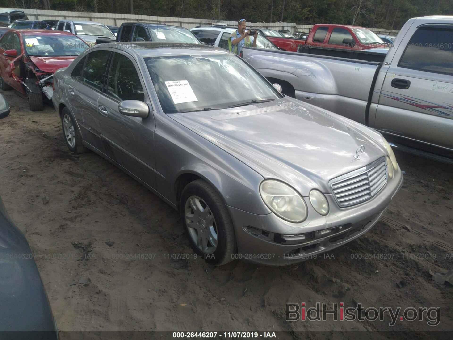 Фотография WDBUF56J06A771704 - MERCEDES-BENZ E 2006