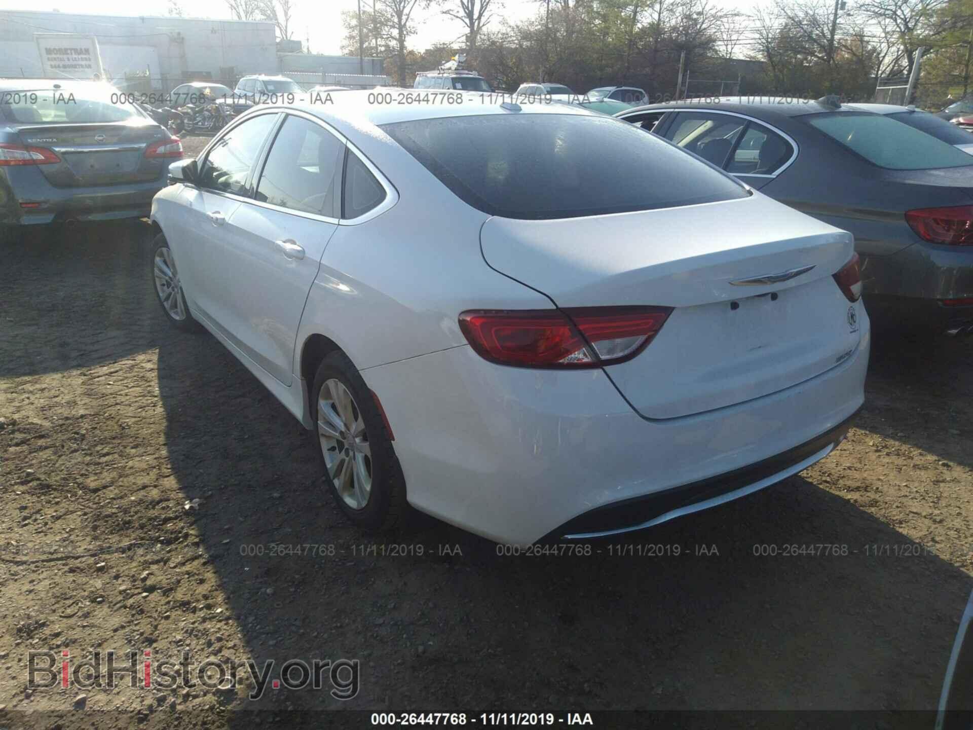 2015 Chrysler 200 - VIN: 1C3CCCABXFN596434 - Photo 3