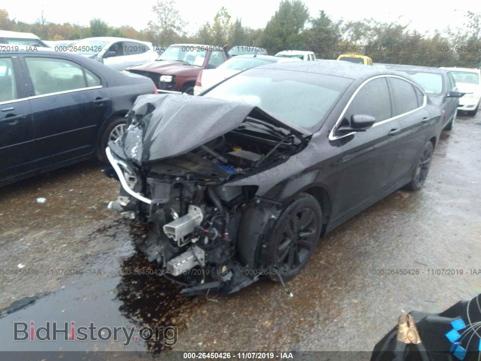 2015 CHRYSLER 200 - VIN: 1C3CCCAB0FN628470 - Photo 2