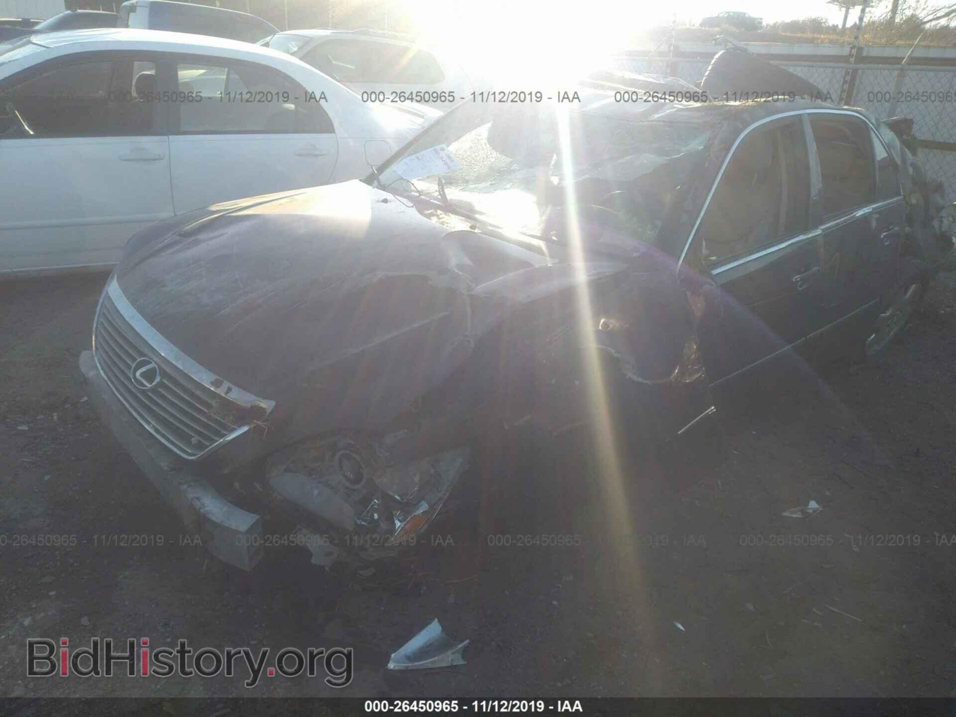 2004 Lexus LS - VIN: JTHBN36F540167398 - Photo 2