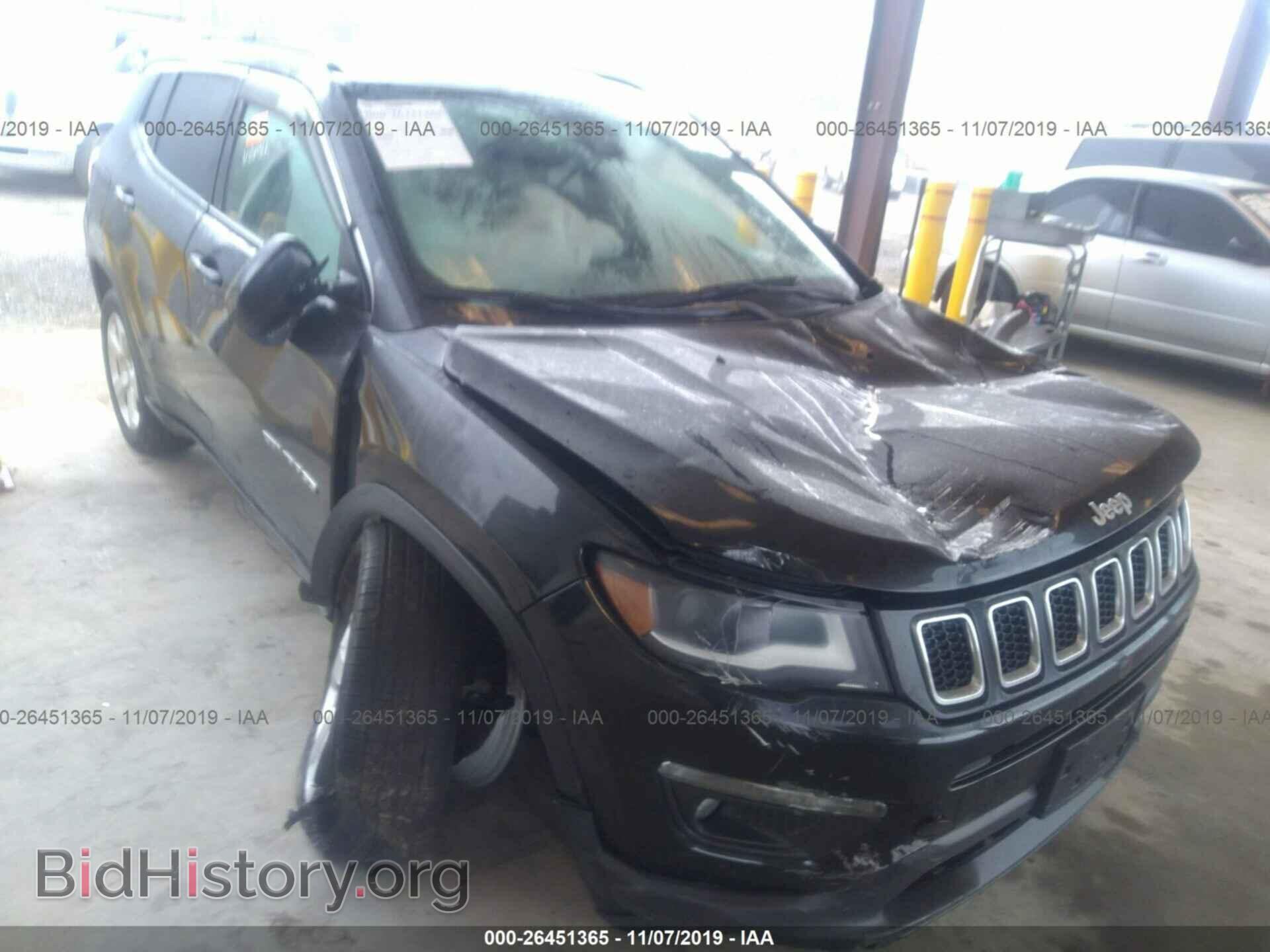 Photo 3C4NJDBB8JT392951 - JEEP COMPASS 2018