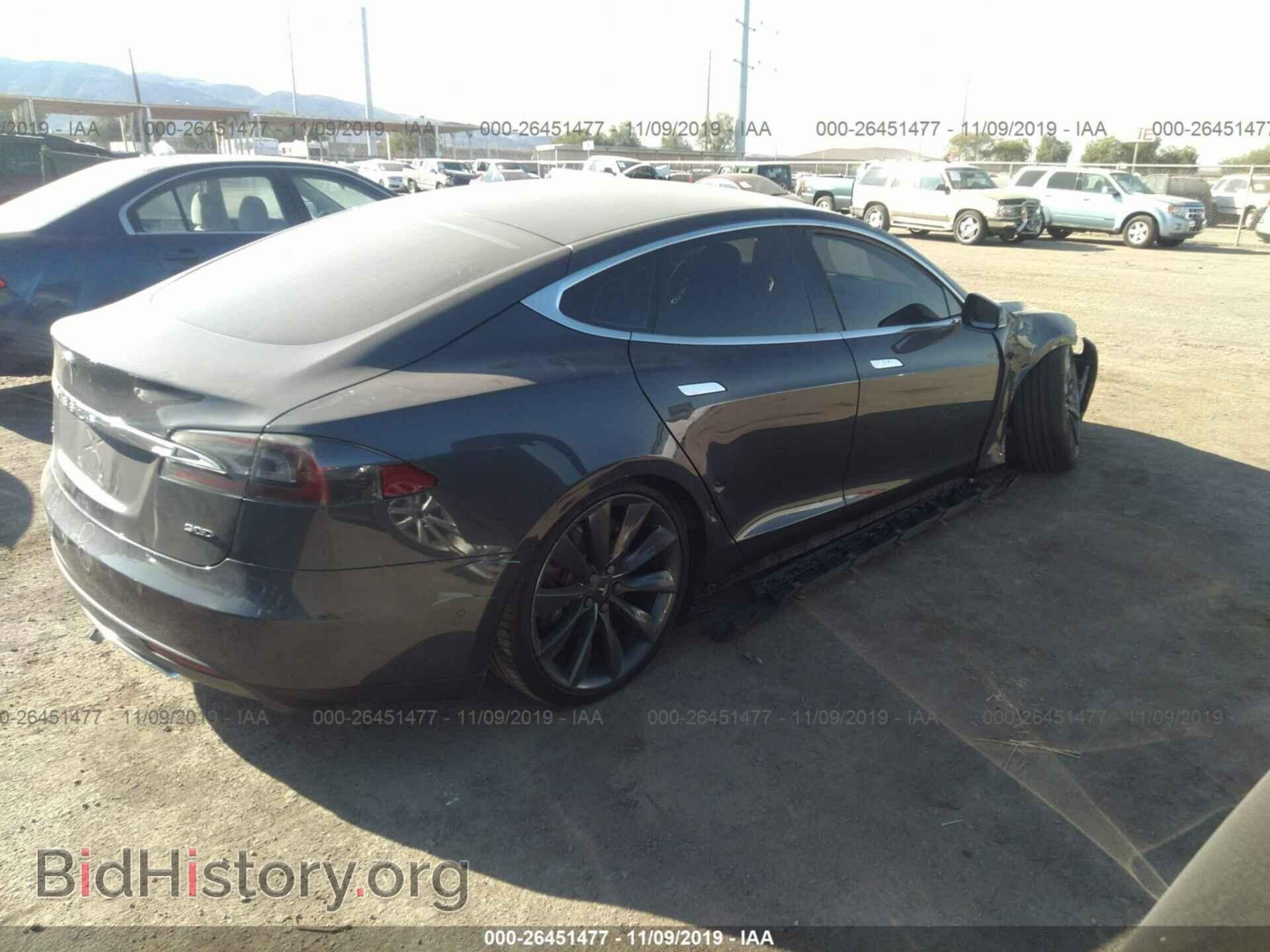 2015 TESLA MODEL S - VIN: 5YJSA1V20FF098074 - Фото 4
