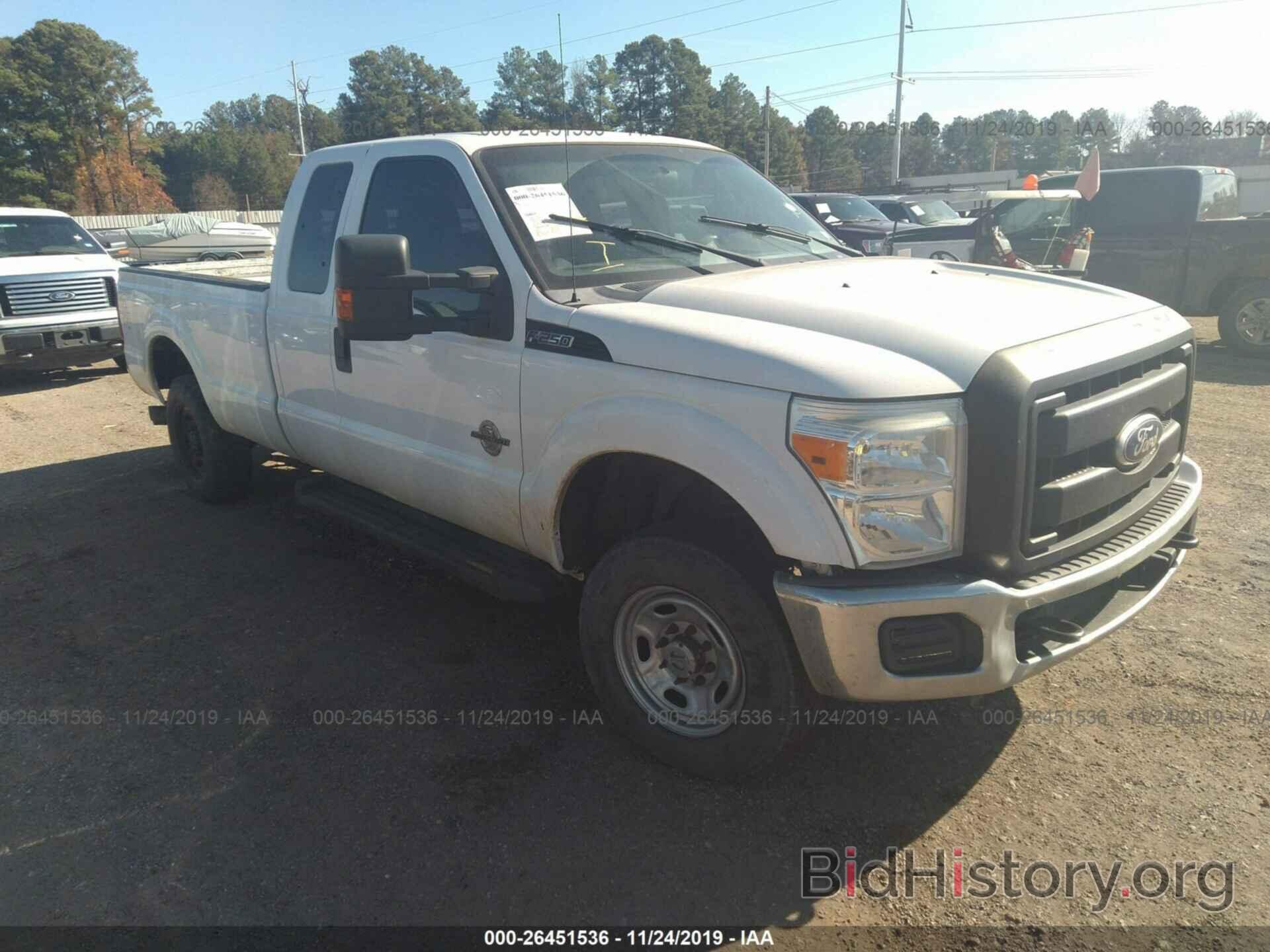 Photo 1FT7X2BT4BEB32052 - FORD F250 2011