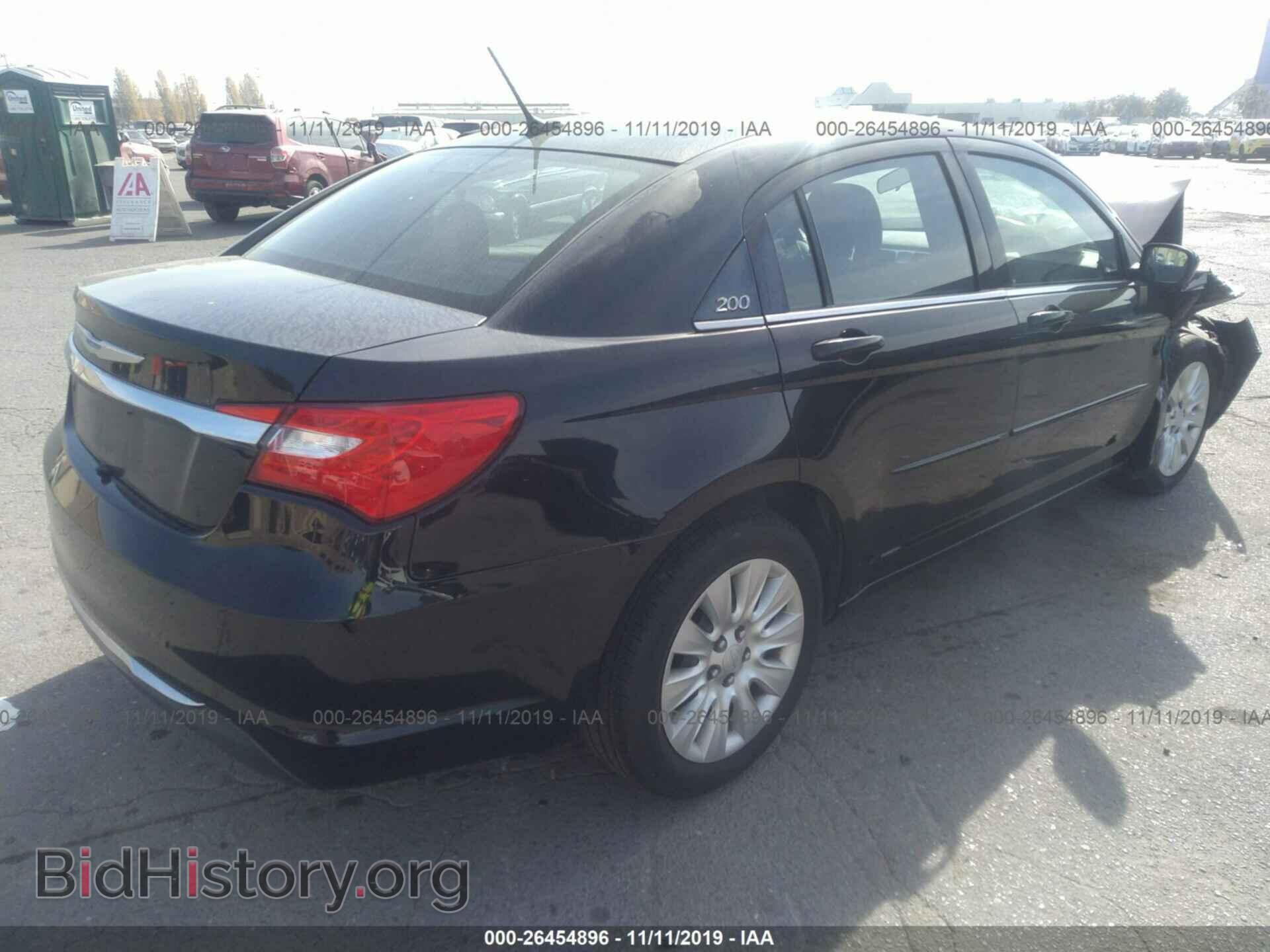 2012 CHRYSLER 200 - VIN: 1C3CCBAB2CN228982 - Photo 4