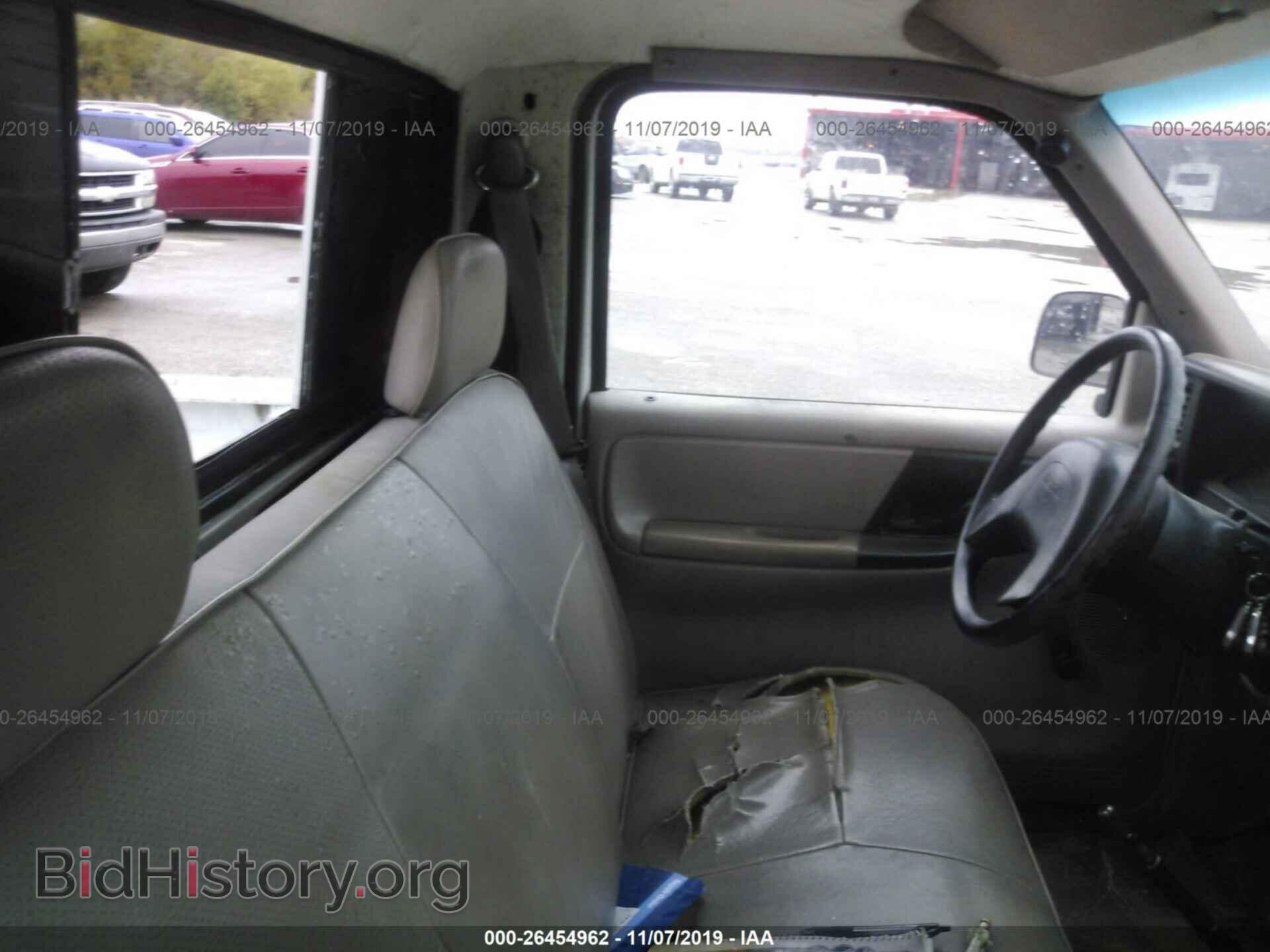 1994 MAZDA B2300 - VIN: 4F4CR12A4RTM68007 - Фото 5