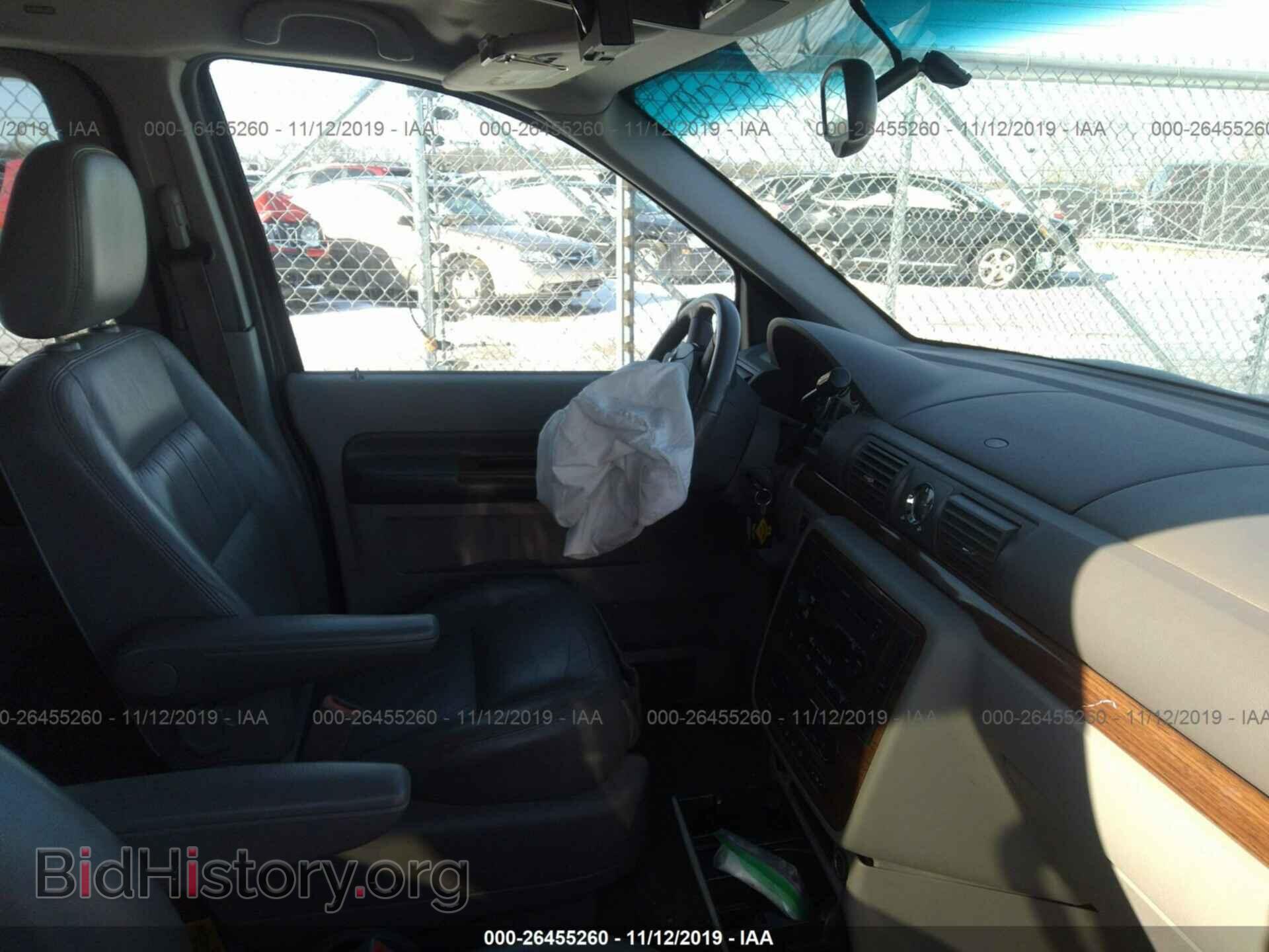 2005 FORD FREESTAR - VIN: 2FMDA58225BA45508 - Фото 5