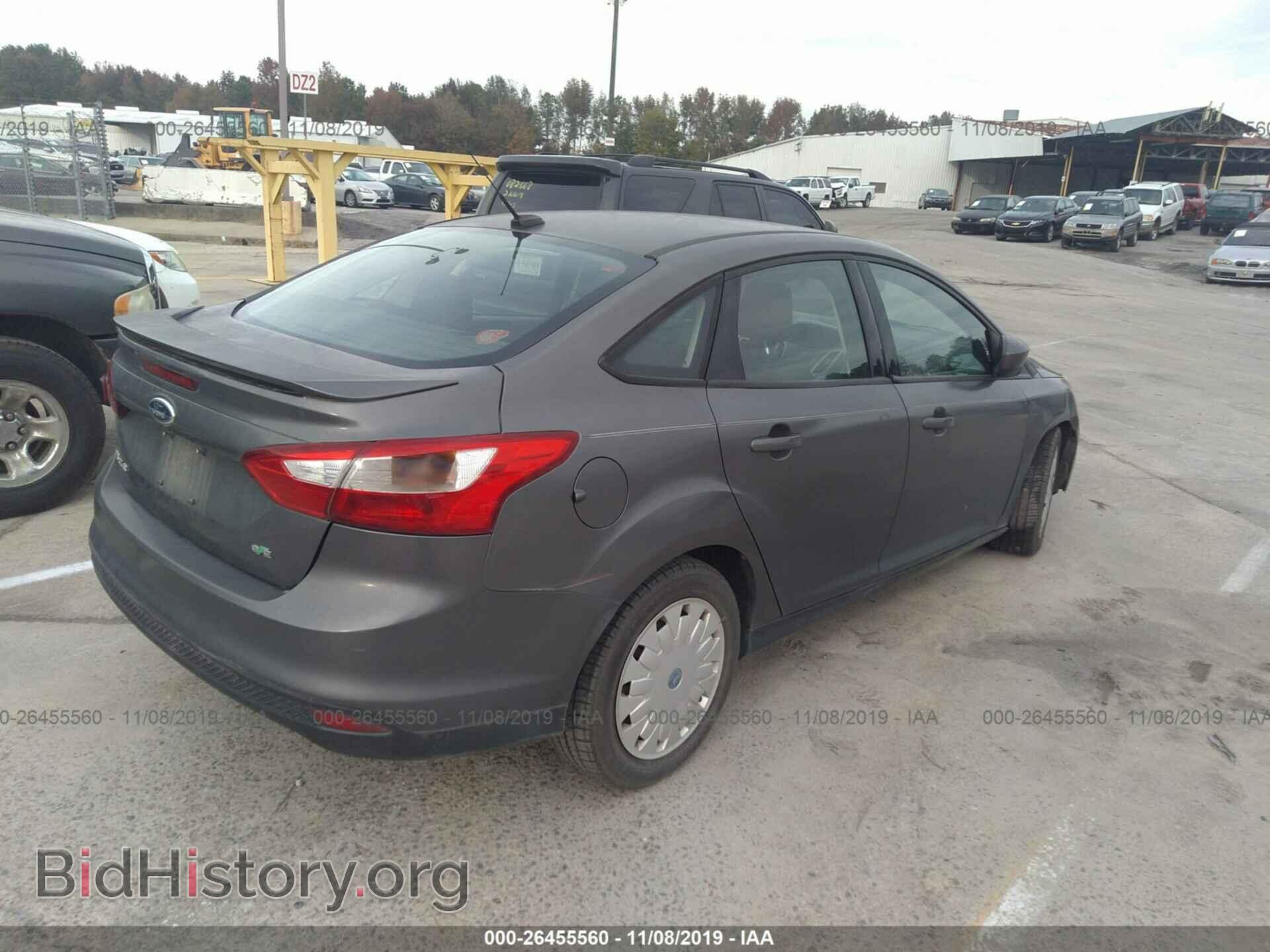 2012 FORD FOCUS - VIN: 1FAHP3F23CL158141 - Photo 4
