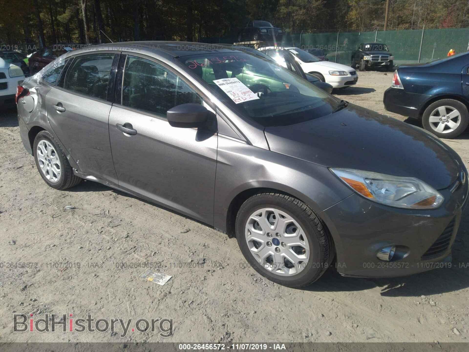 Photo 1FAHP3F28CL445183 - Ford Focus 2012
