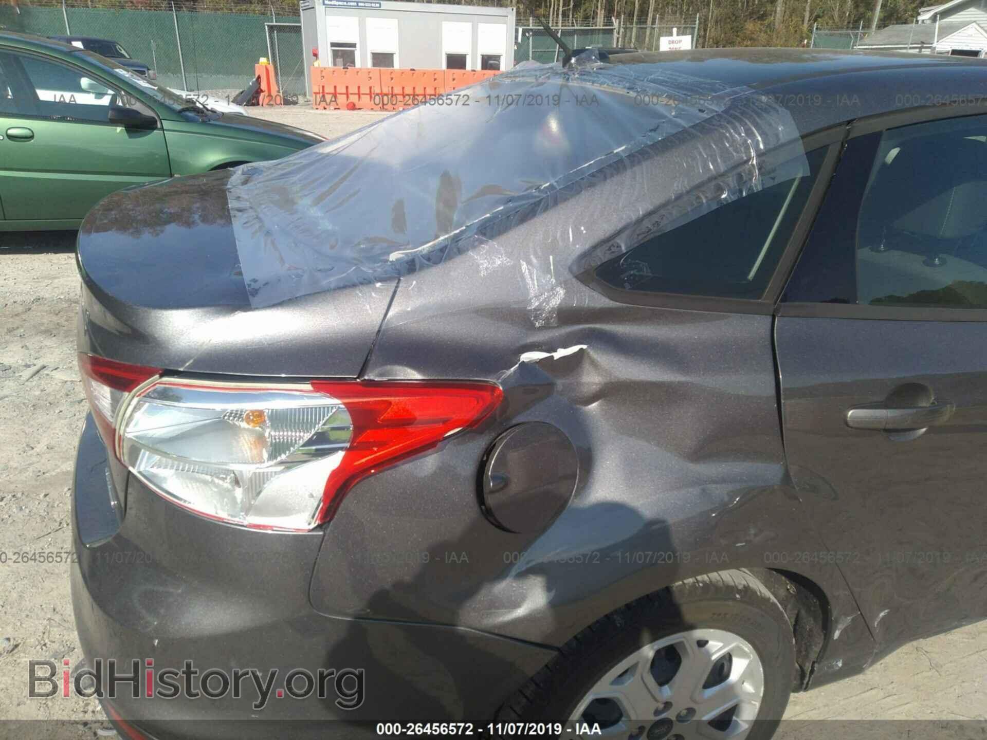 2012 Ford Focus - VIN: 1FAHP3F28CL445183 - Фото 6