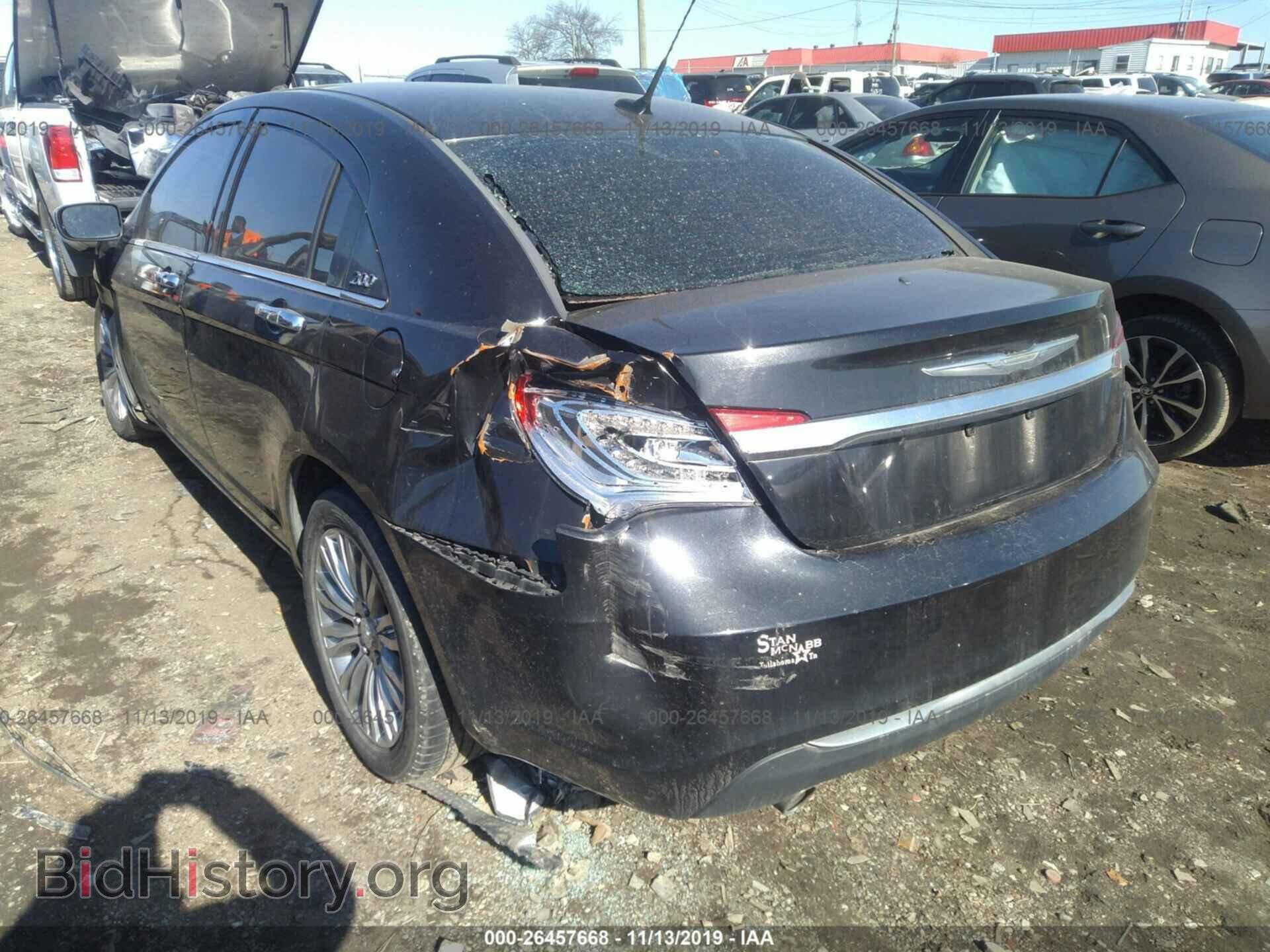 2011 CHRYSLER 200 - VIN: 1C3BC2FG8BN518321 - Photo 3