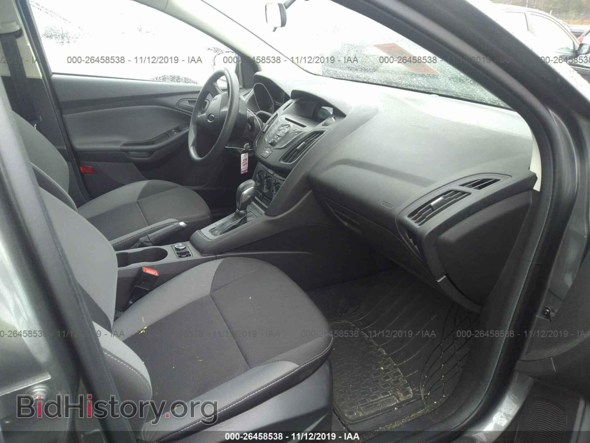 2014 Ford Focus - VIN: 1FADP3E21EL164376 - Photo 5
