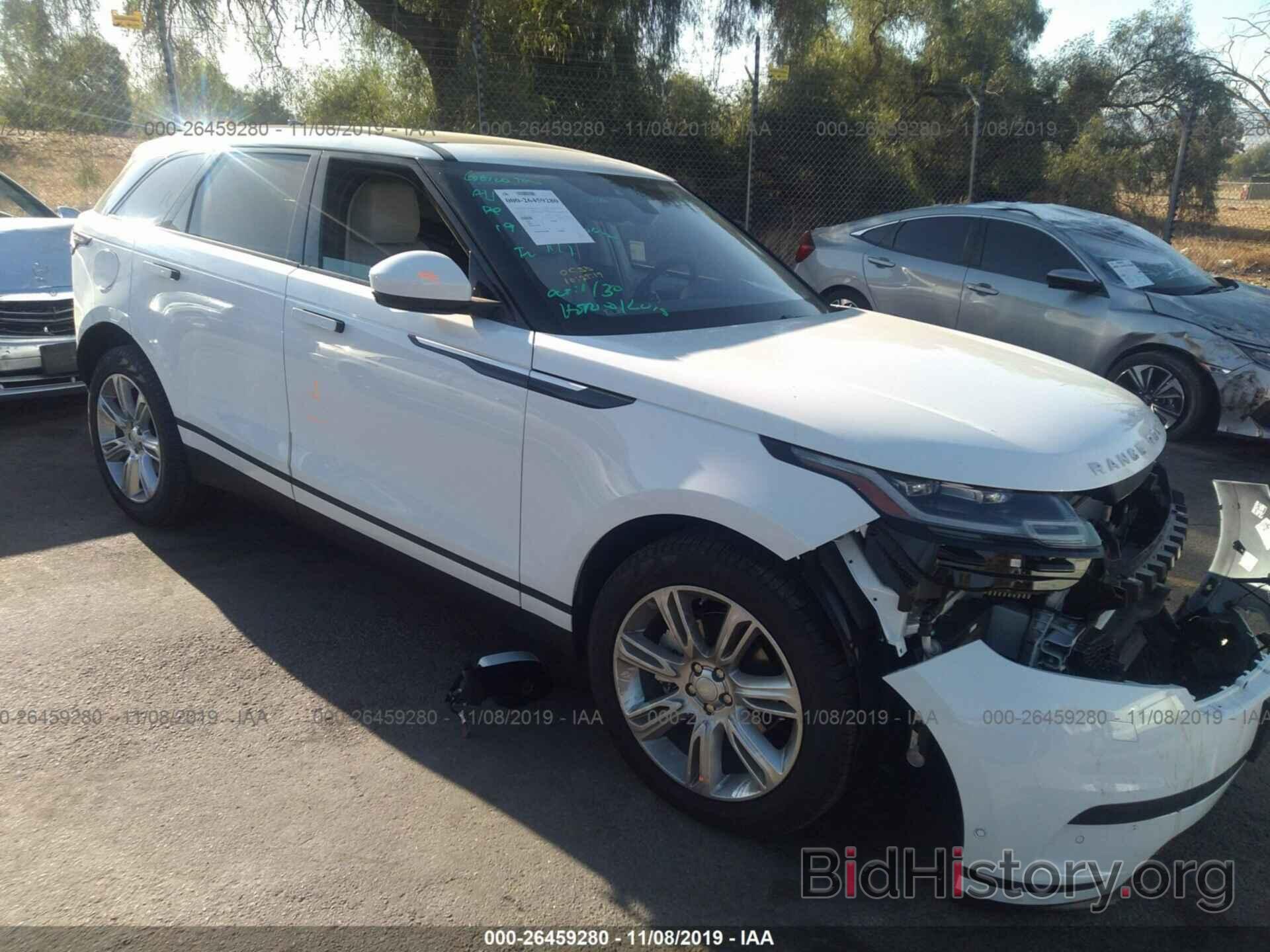 Photo SALYB2EX0KA232165 - LAND ROVER RANGE ROVER VELAR 2019