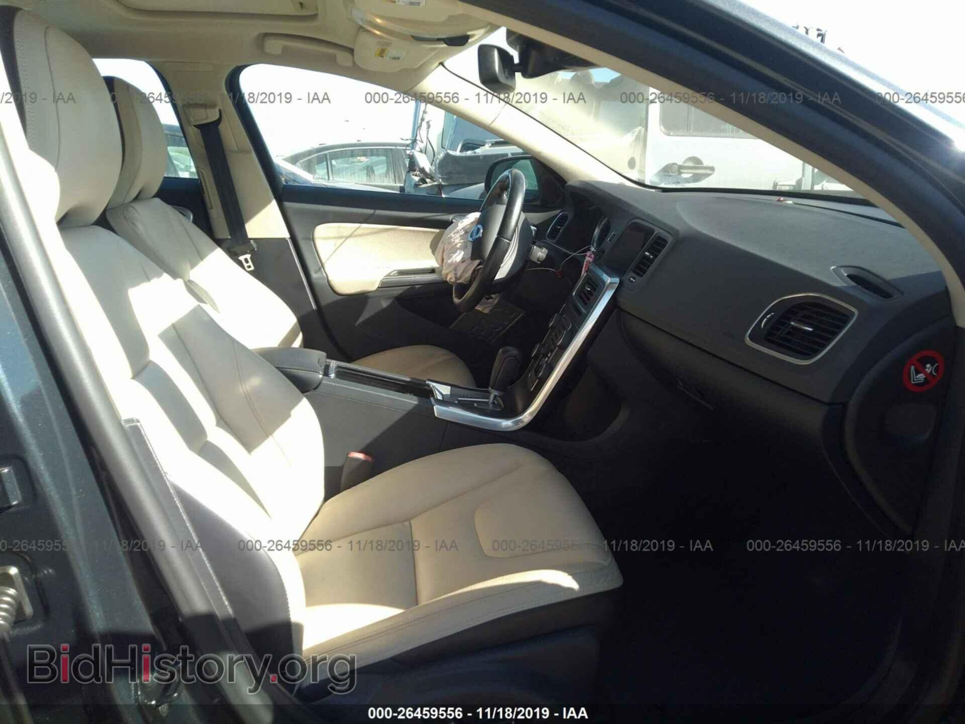 2012 VOLVO S60 - VIN: YV1622FSXC2121663 - Photo 5